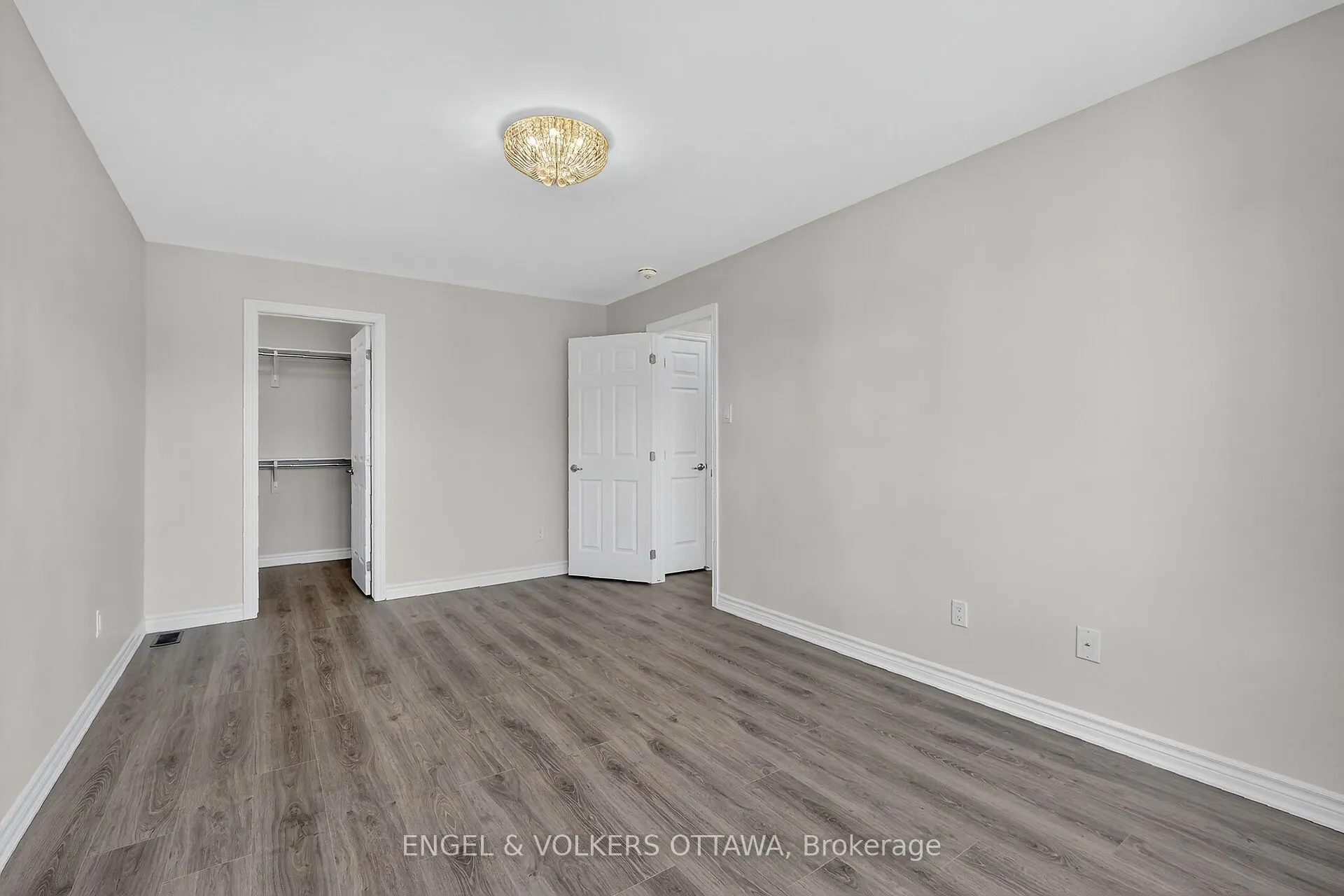 827 Kiniw Private SE