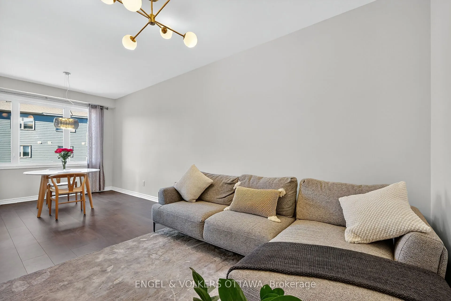 827 Kiniw Private SE