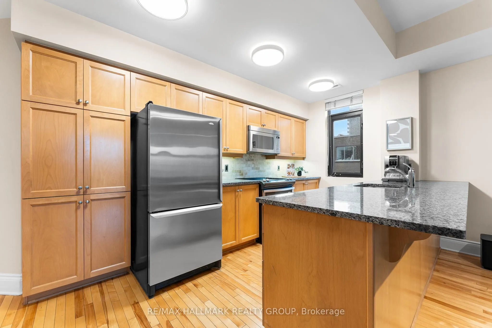 374 Cooper Street, #401