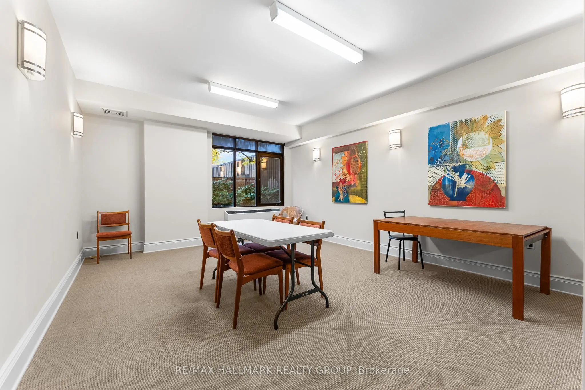 374 Cooper Street, #401