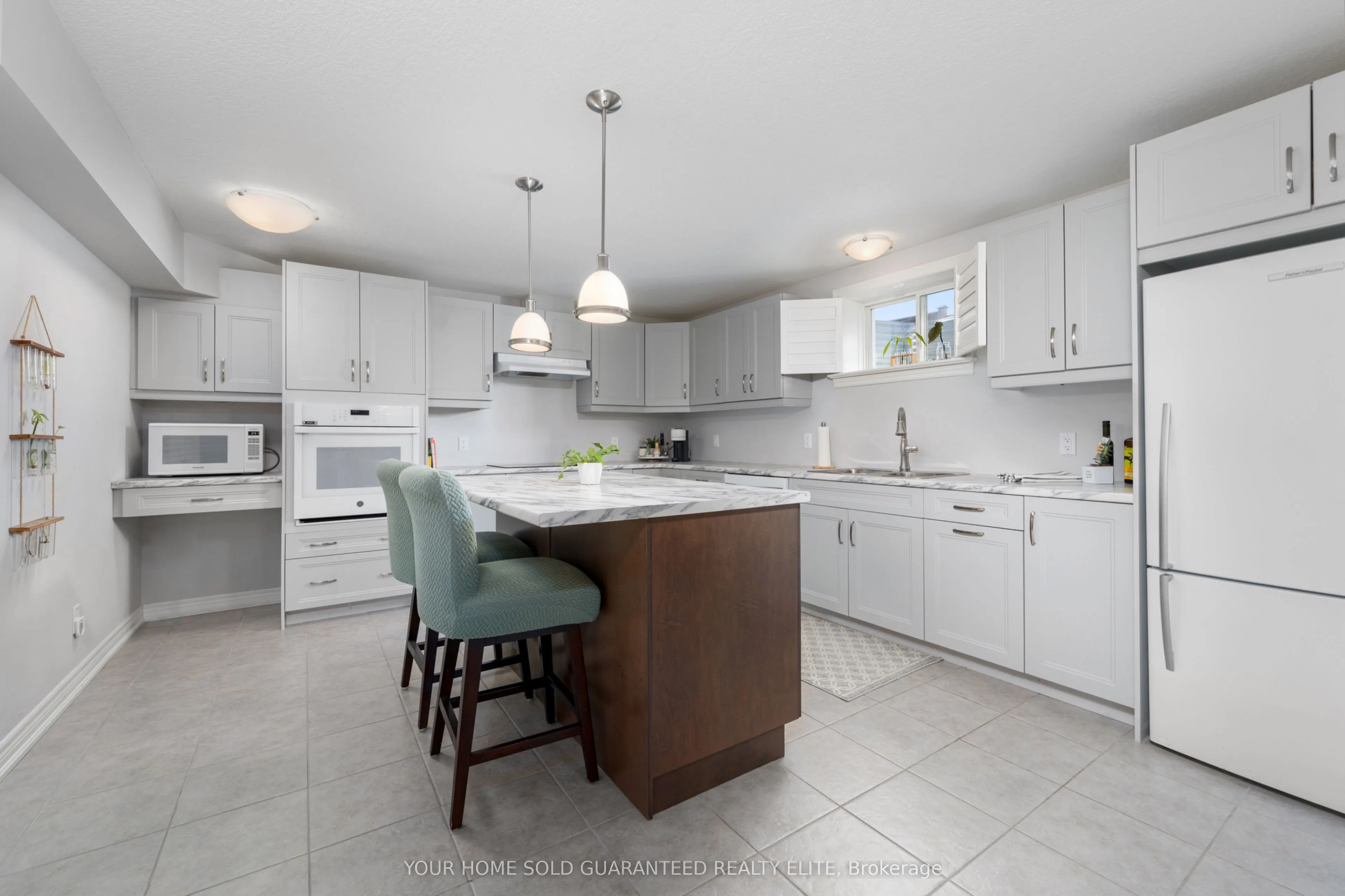 53 Anastasia Boulevard