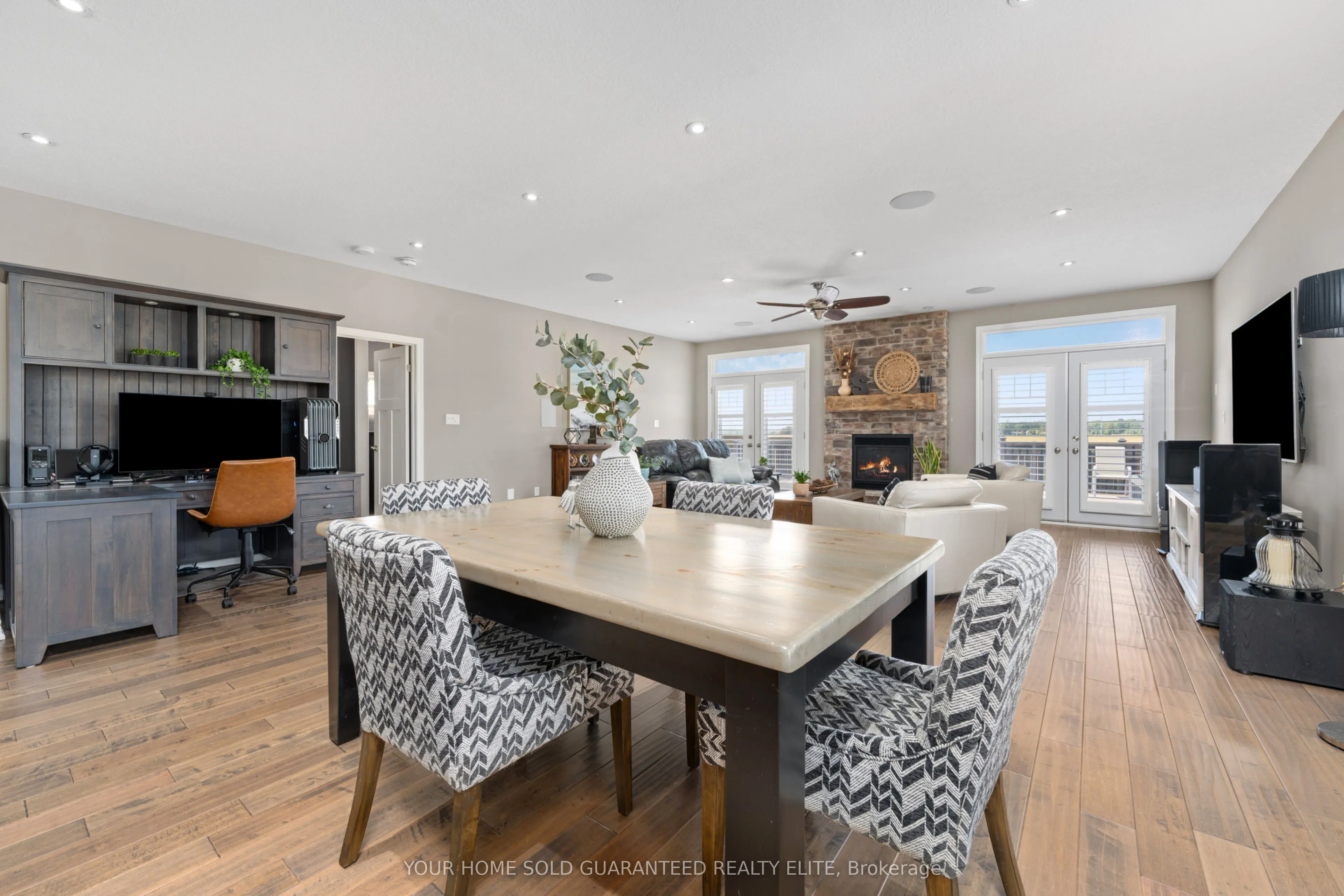 53 Anastasia Boulevard