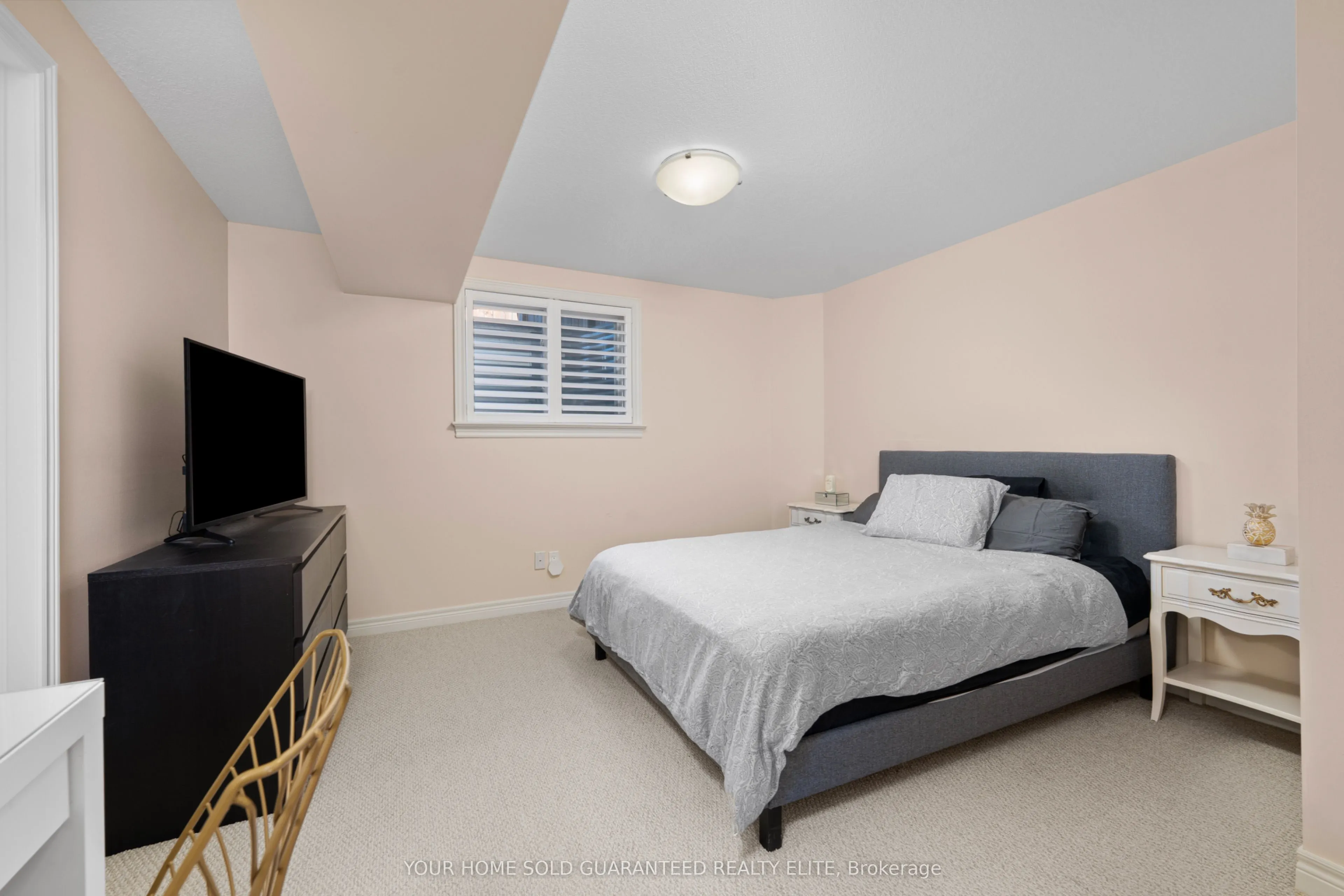 53 Anastasia Boulevard