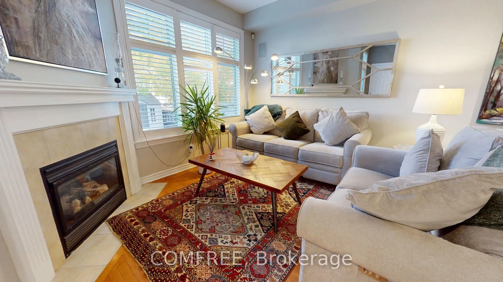 29D Cresthaven Drive