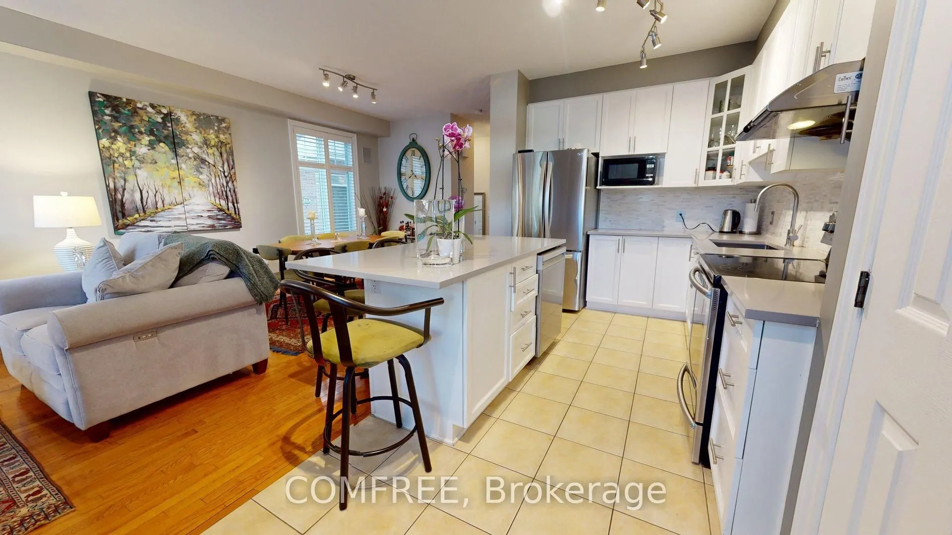 29D Cresthaven Drive