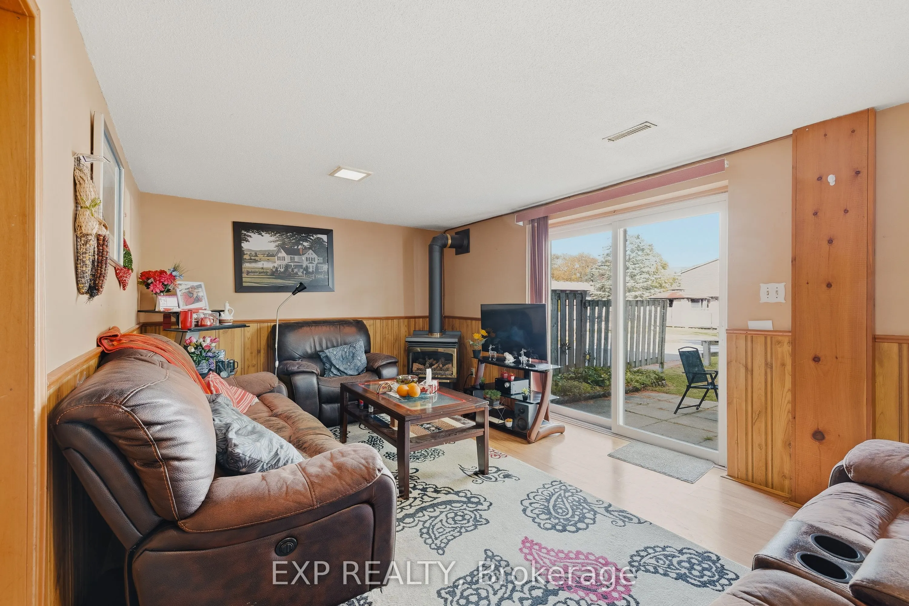 539 Willow Road, #69