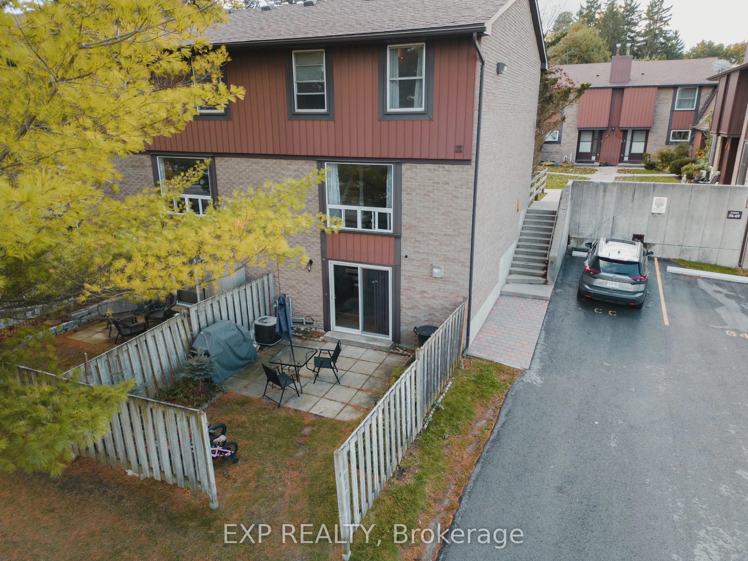 539 Willow Road, #69