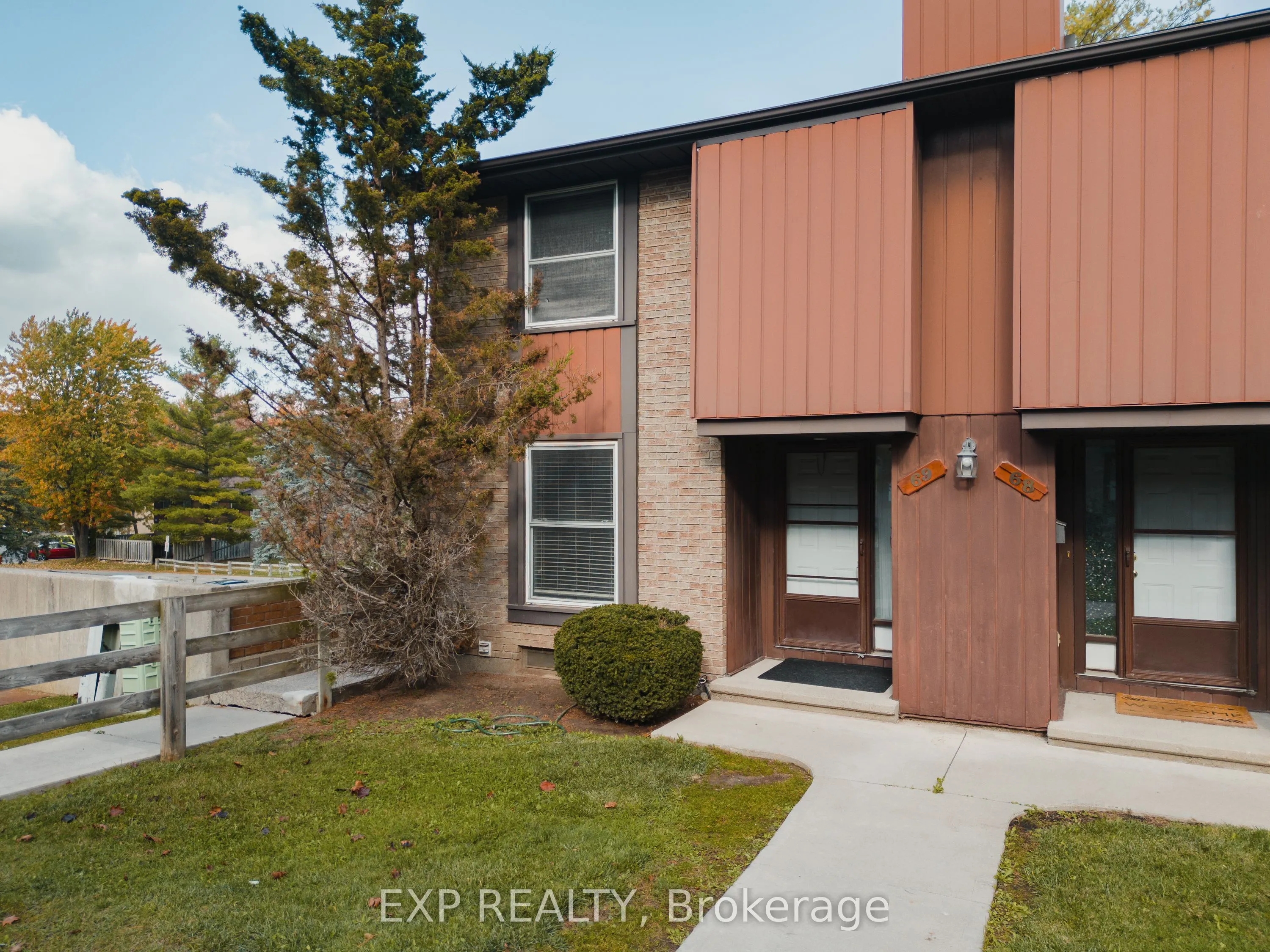 539 Willow Road, #69