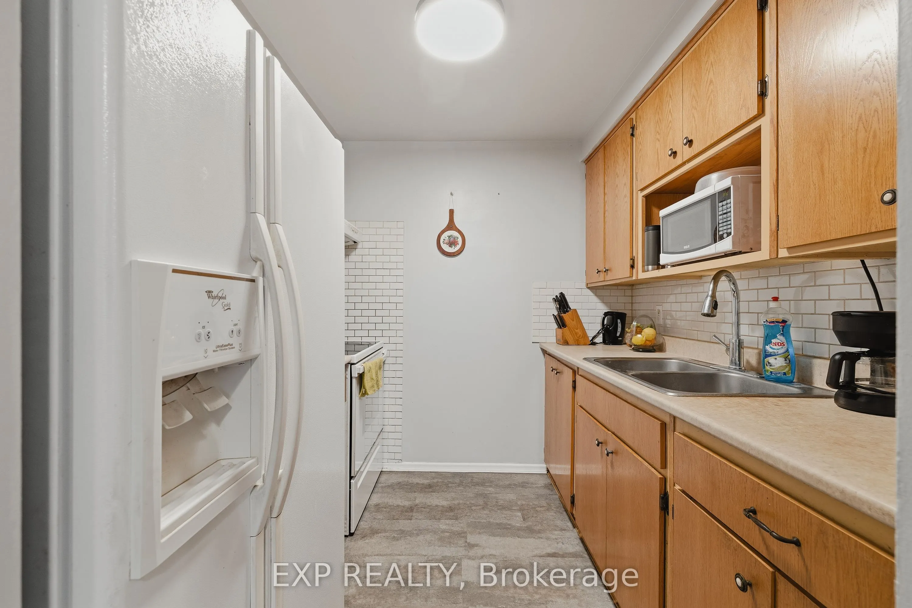 539 Willow Road, #69