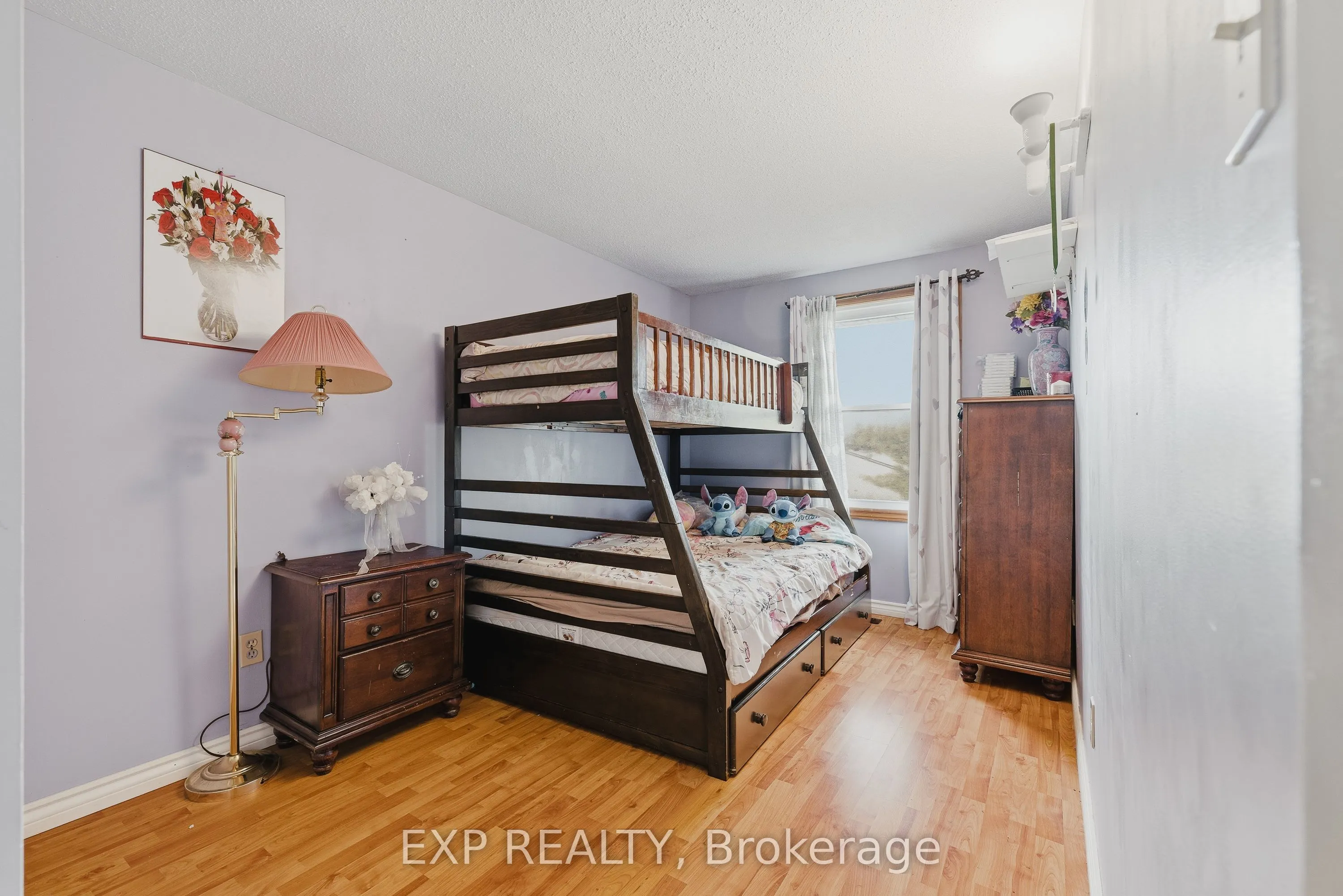 539 Willow Road, #69