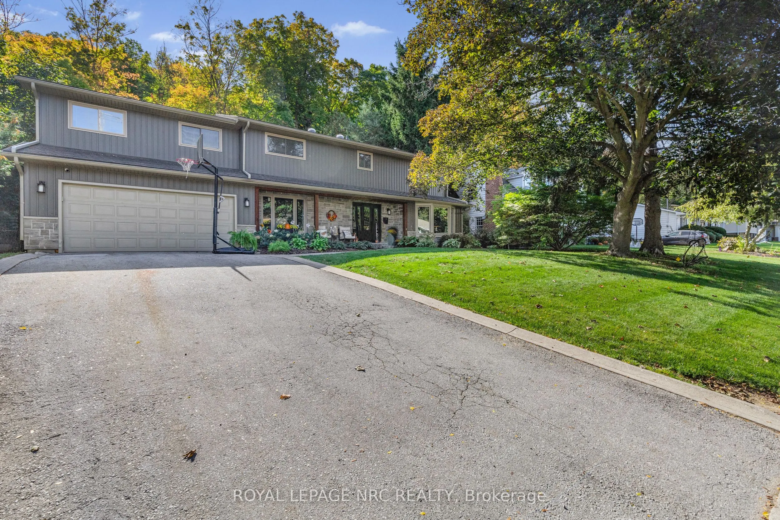 94 Dorchester Drive