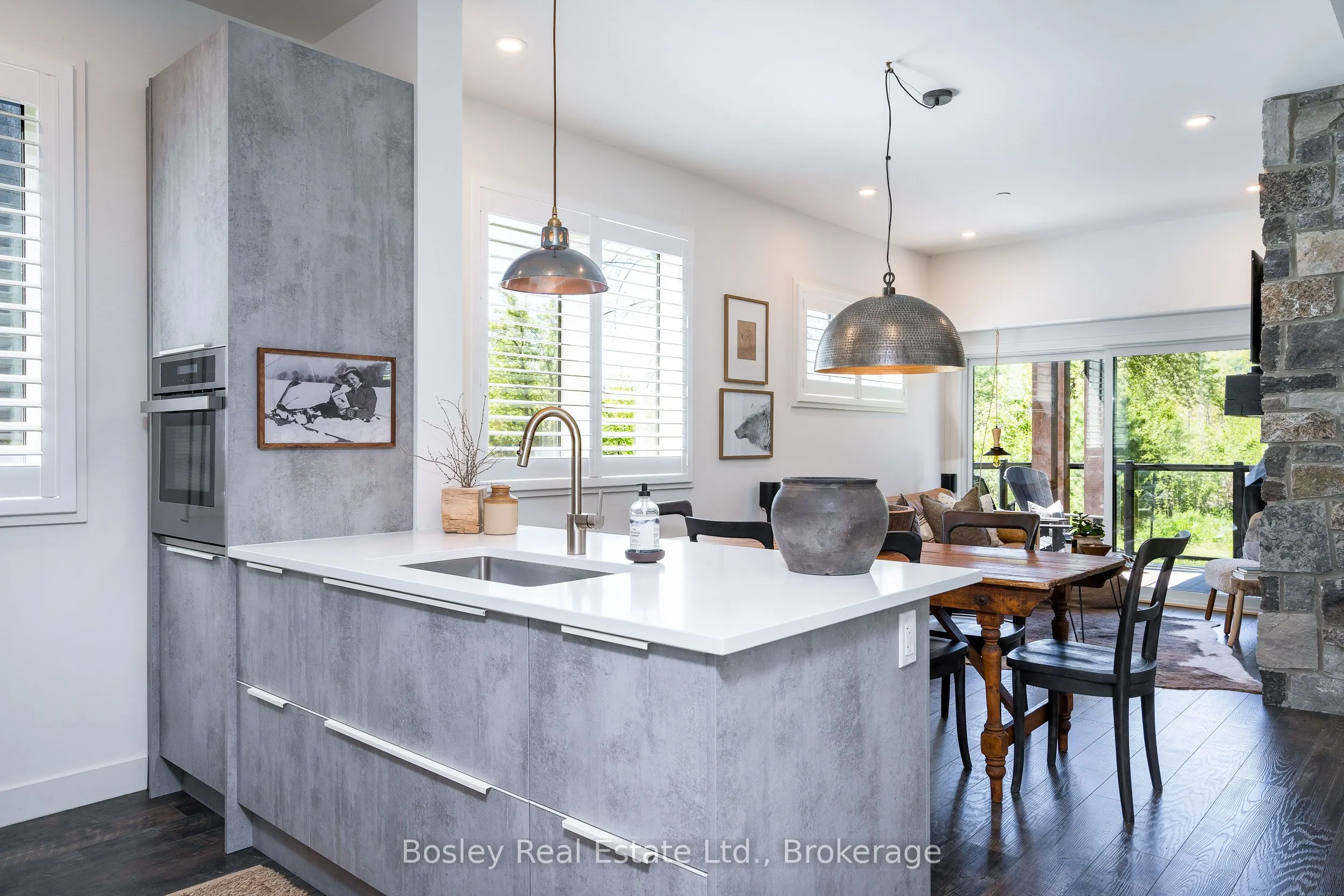 18 BECKWITH Lane, #101