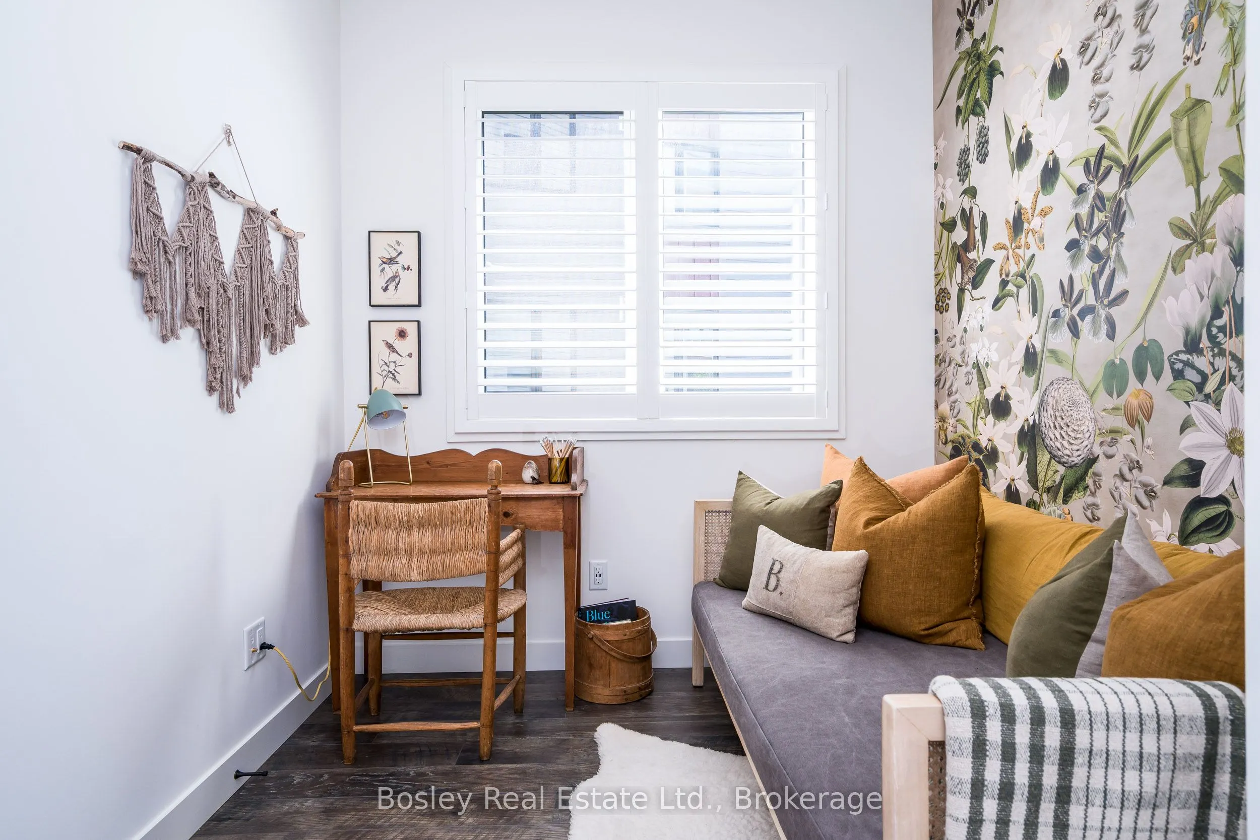 18 BECKWITH Lane, #101