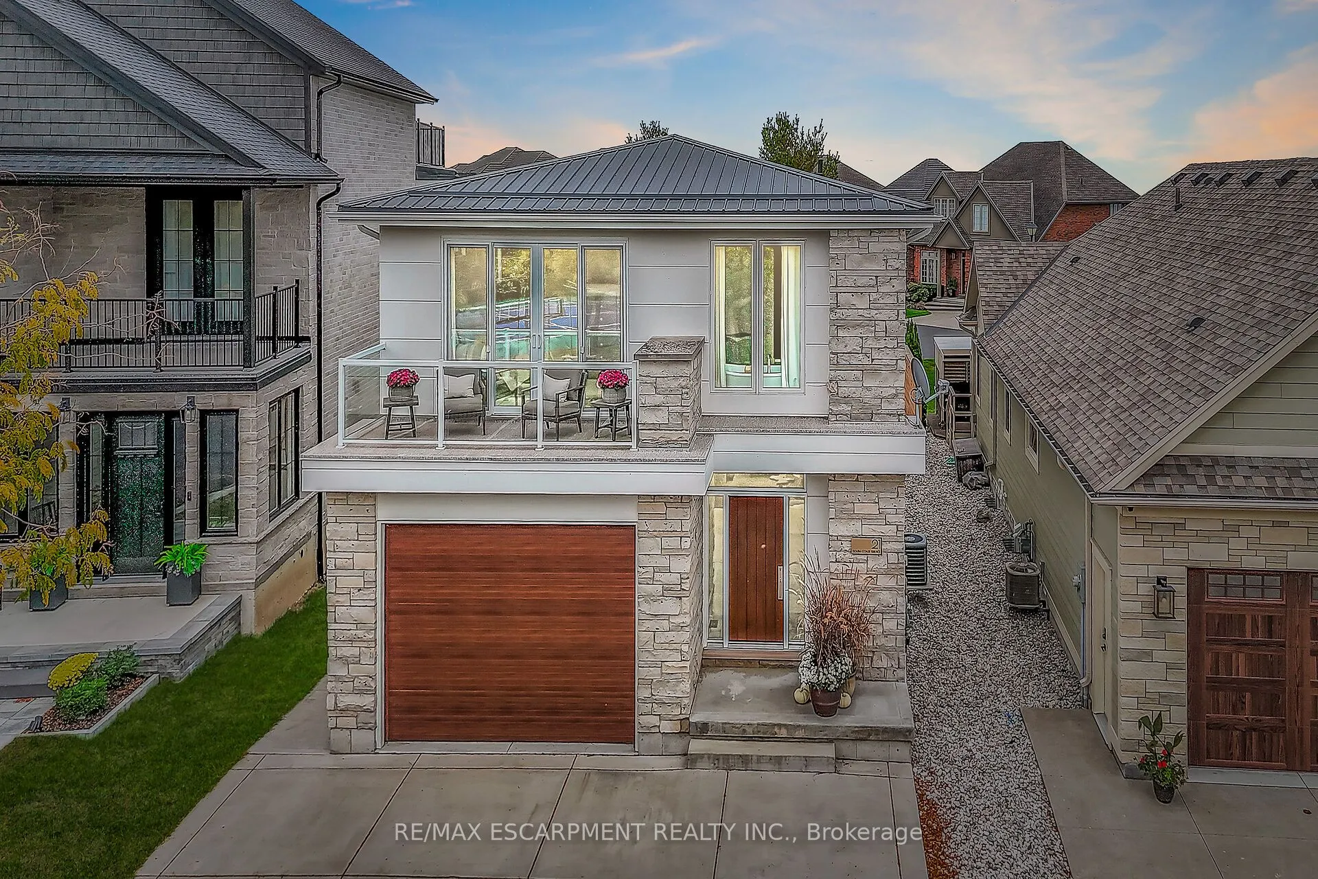 80 NEW LAKESHORE Road, #21