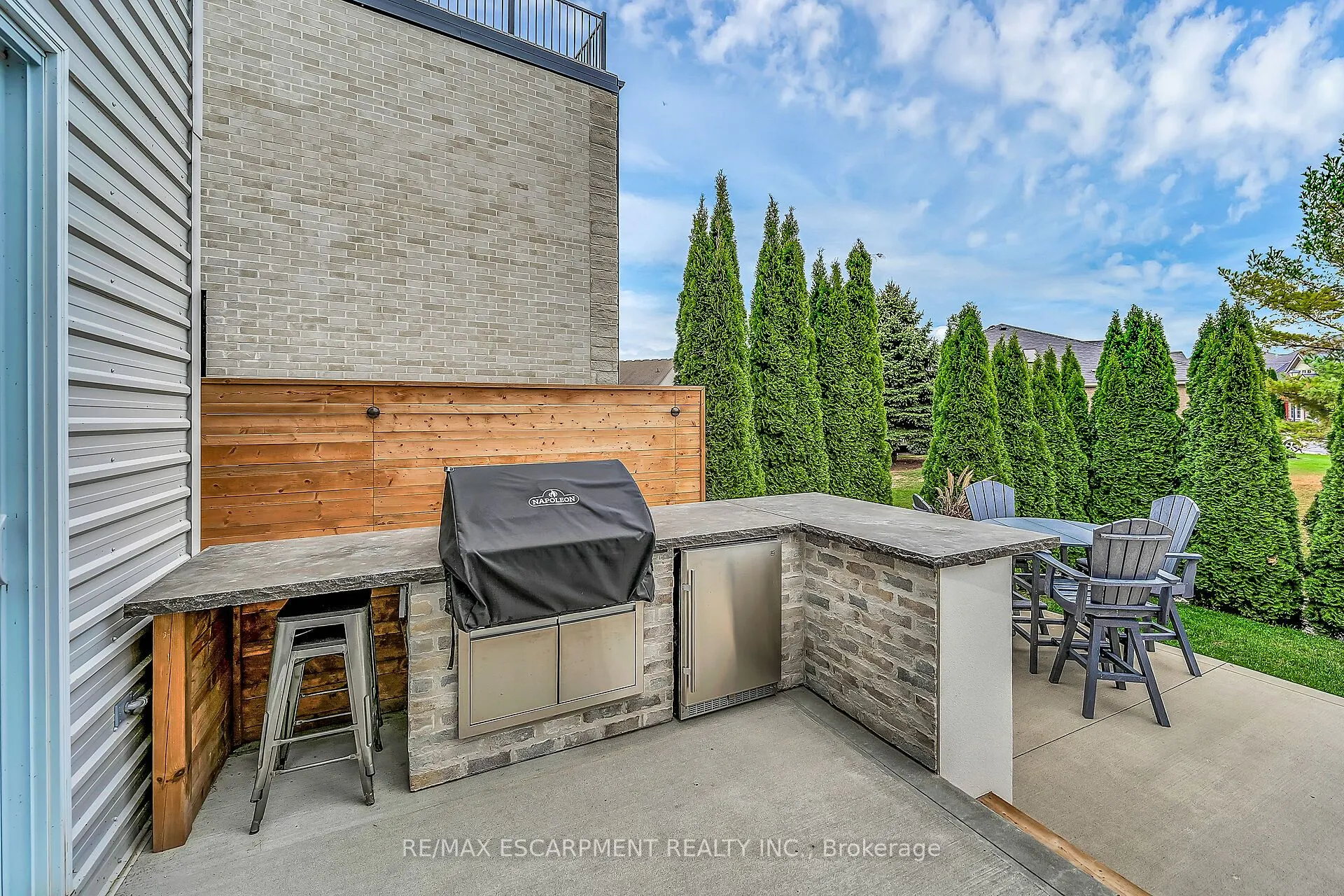 80 NEW LAKESHORE Road, #21