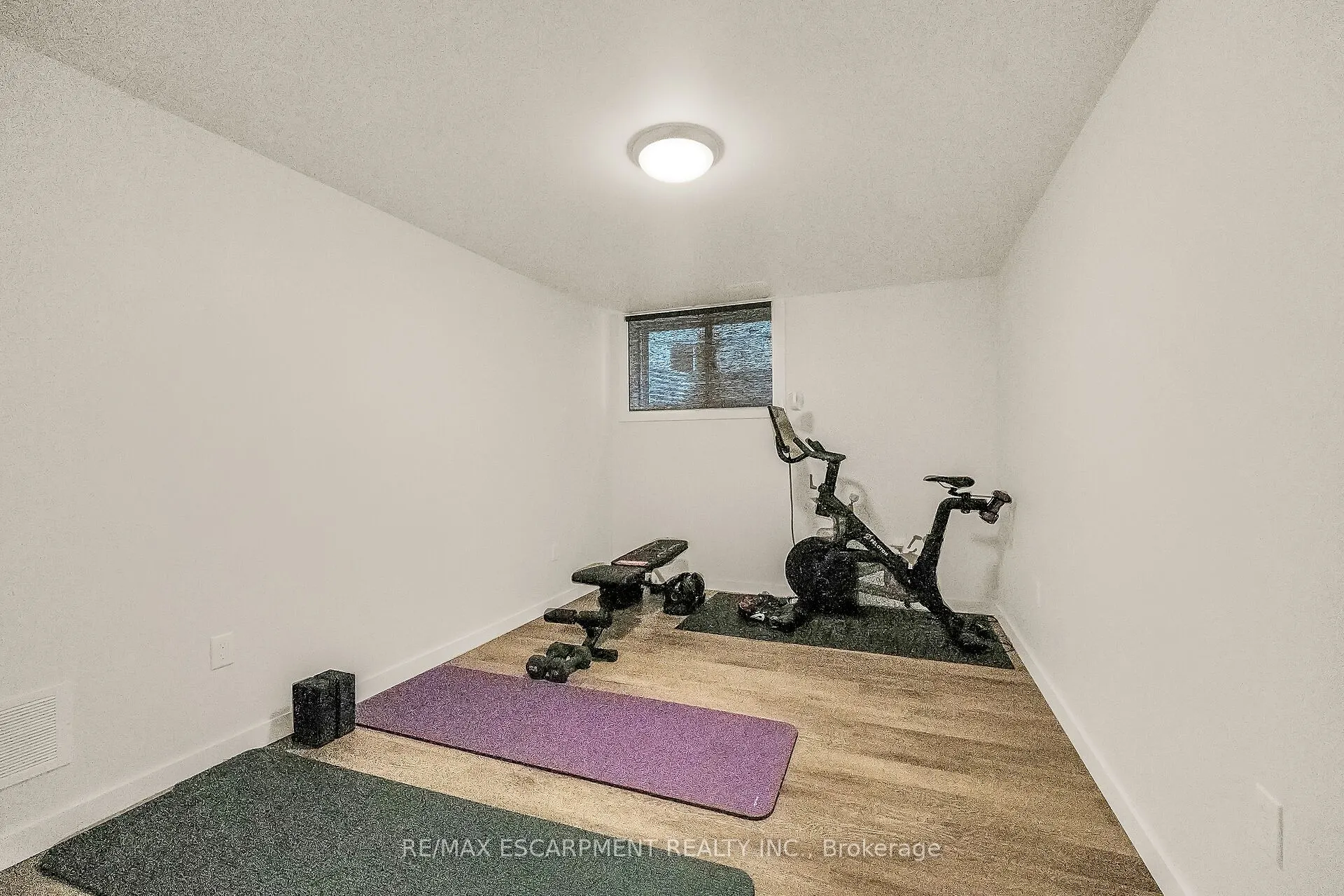 80 NEW LAKESHORE Road, #21