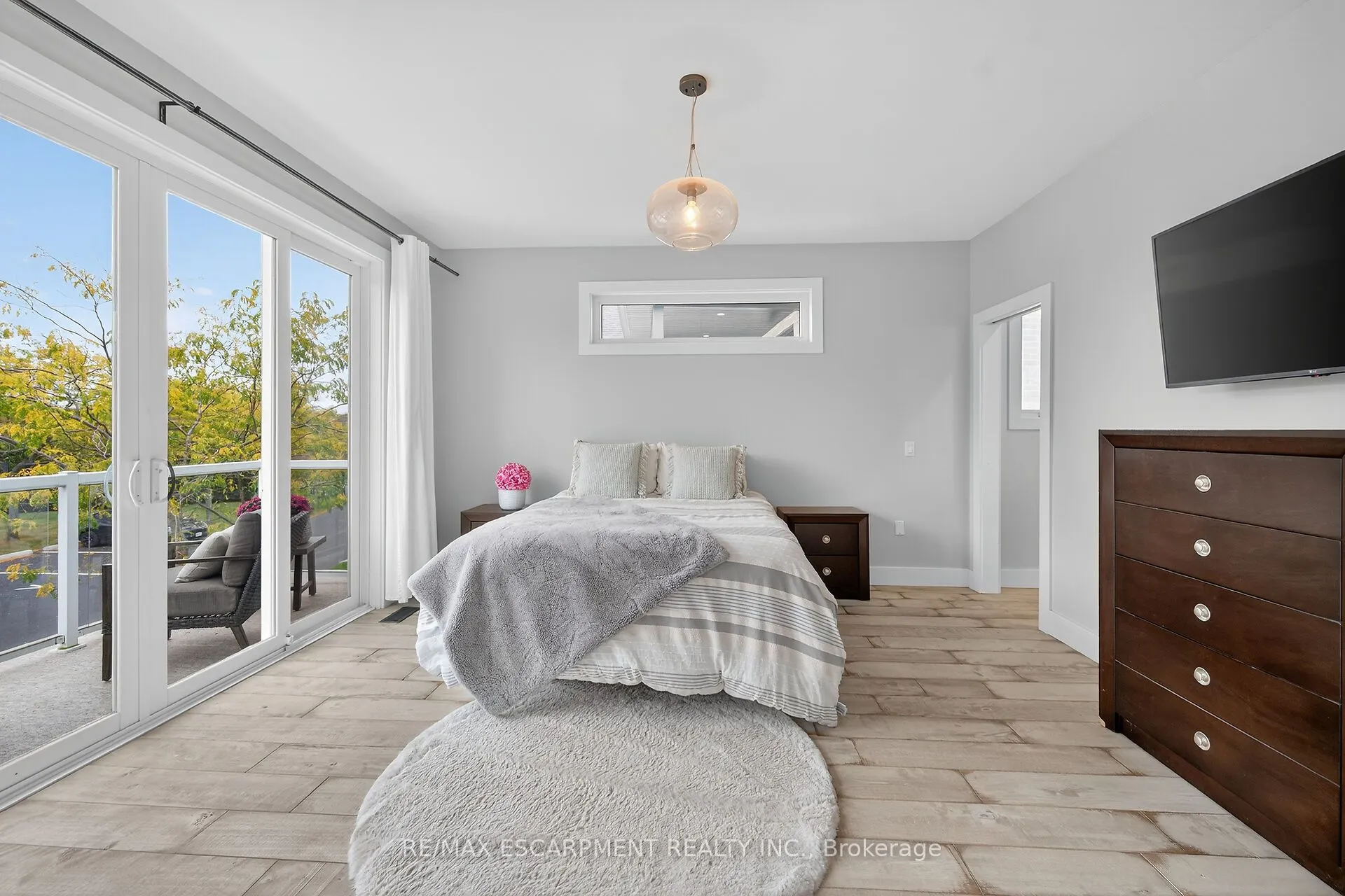 80 NEW LAKESHORE Road, #21