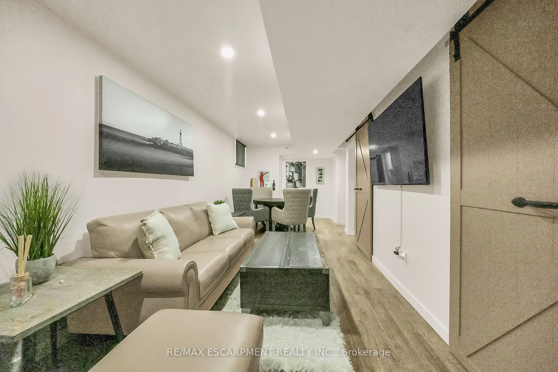 80 NEW LAKESHORE Road, #21