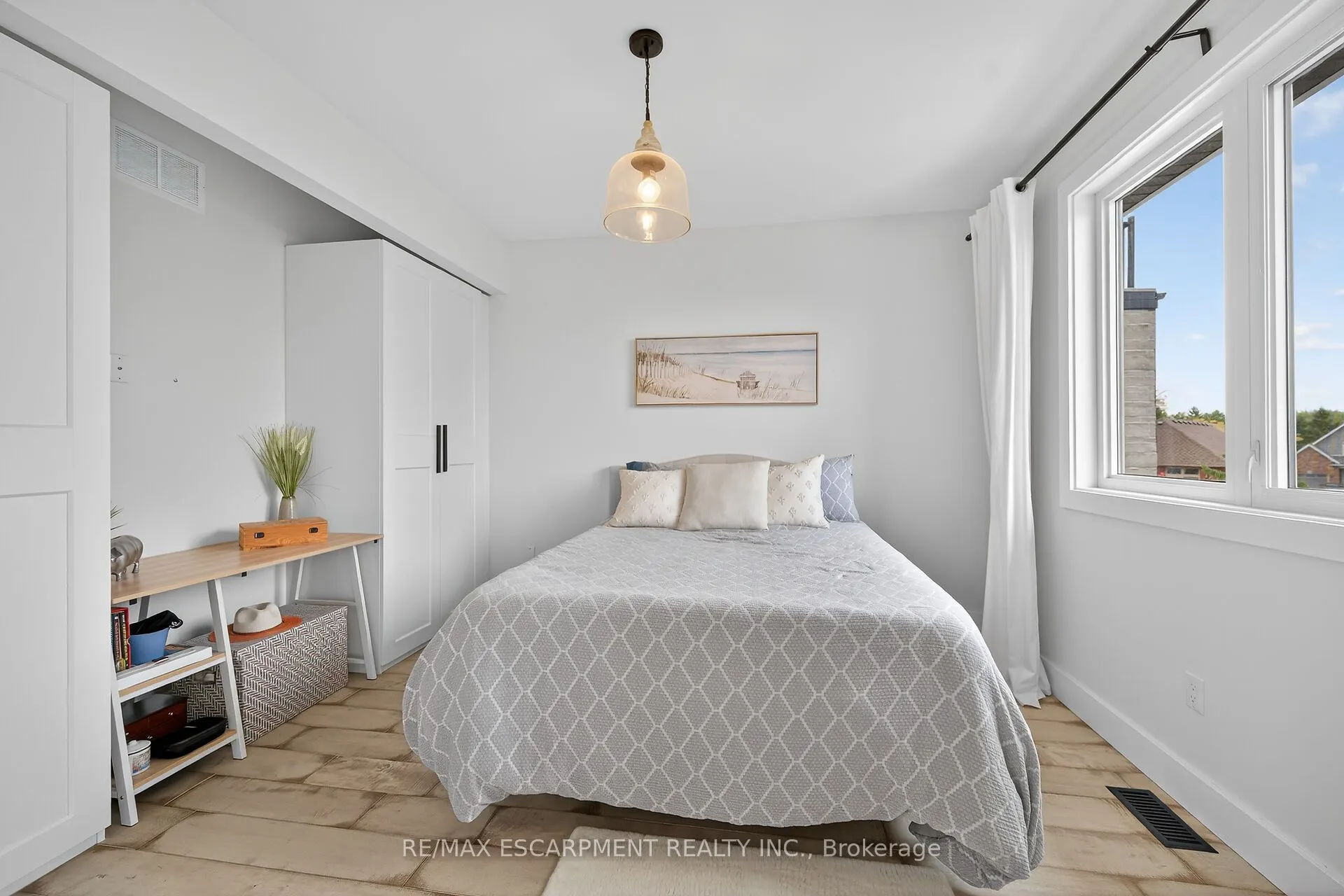 80 NEW LAKESHORE Road, #21