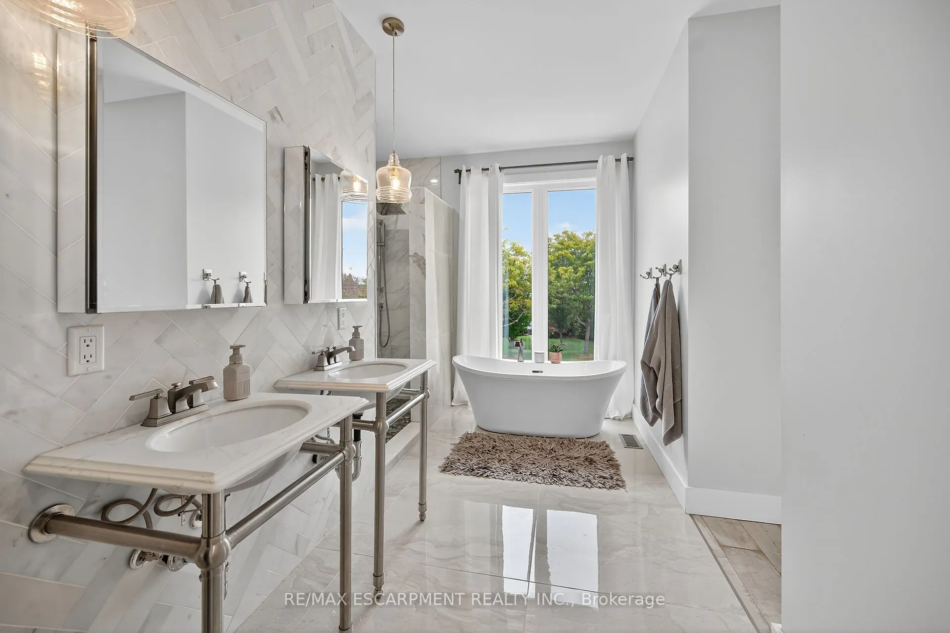 80 NEW LAKESHORE Road, #21