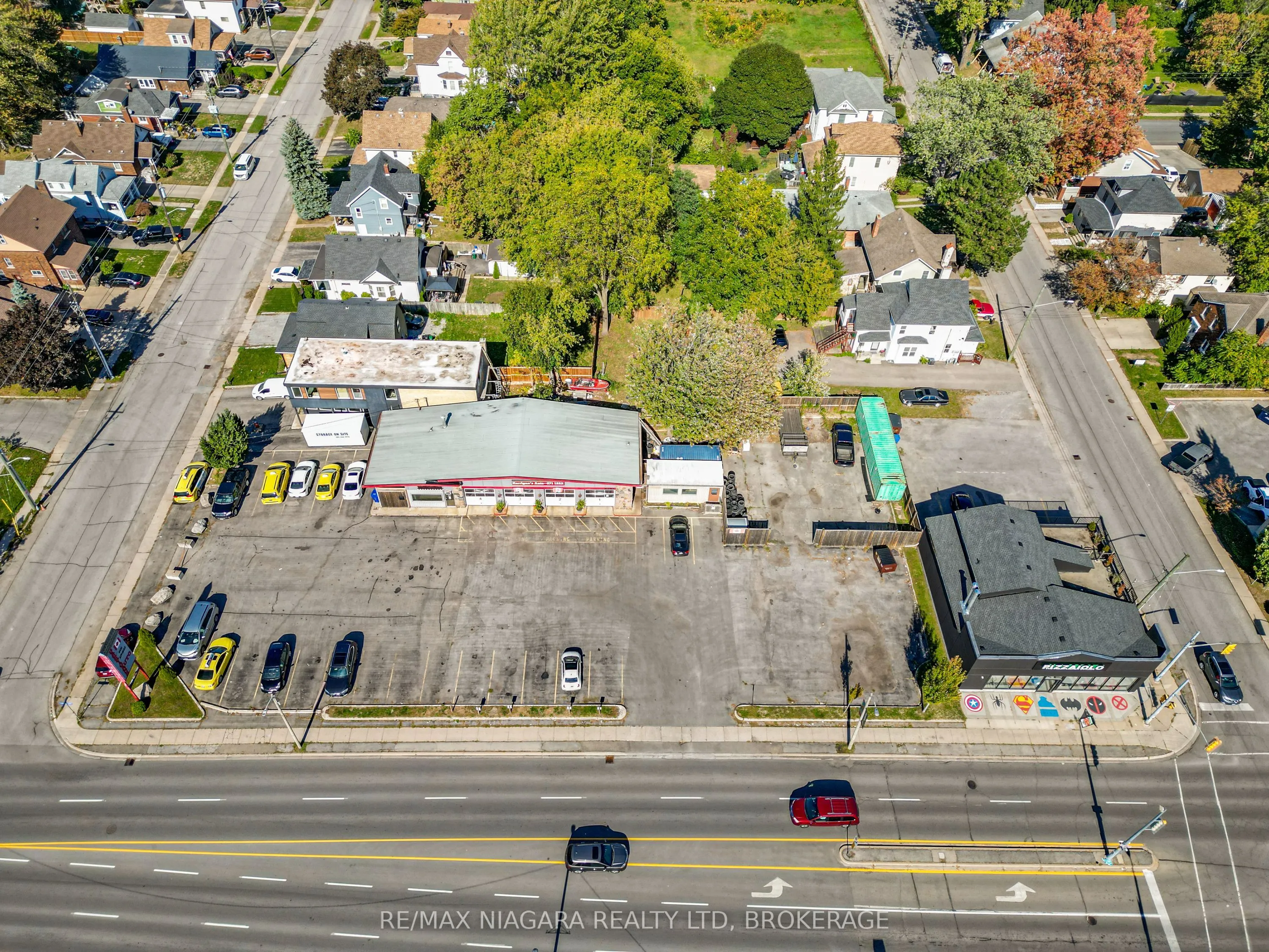 6499 Lundys Lane