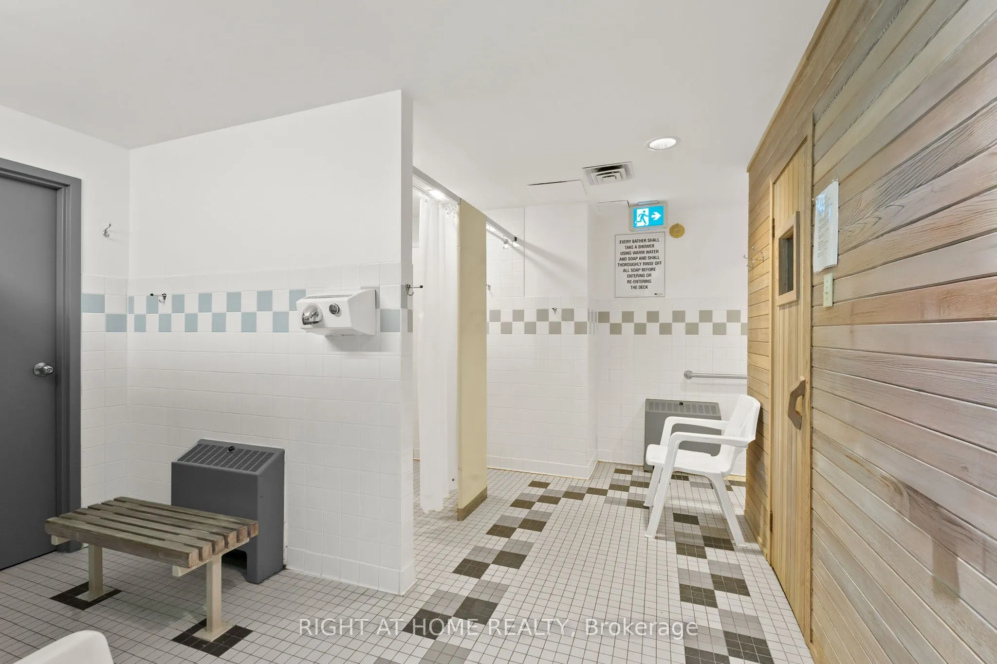 136 Darlington Private SE, #703