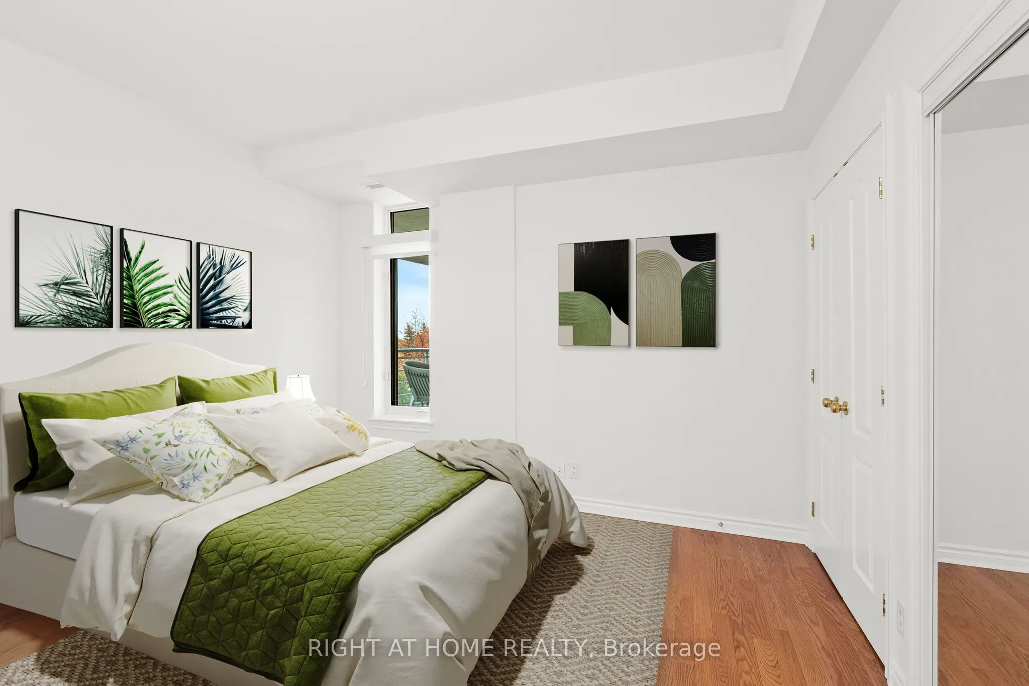 136 Darlington Private SE, #703