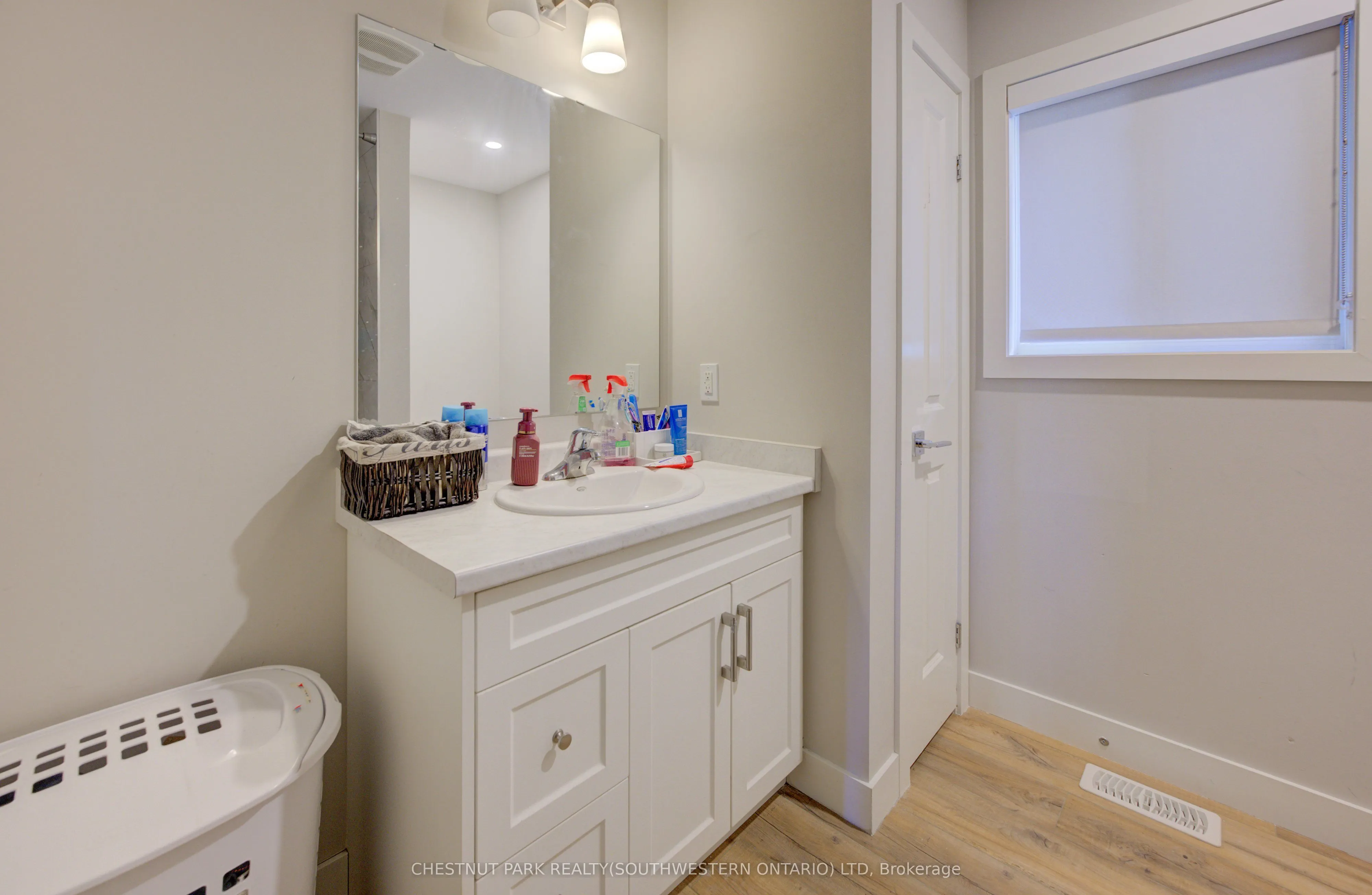 33 Second Avenue, #A