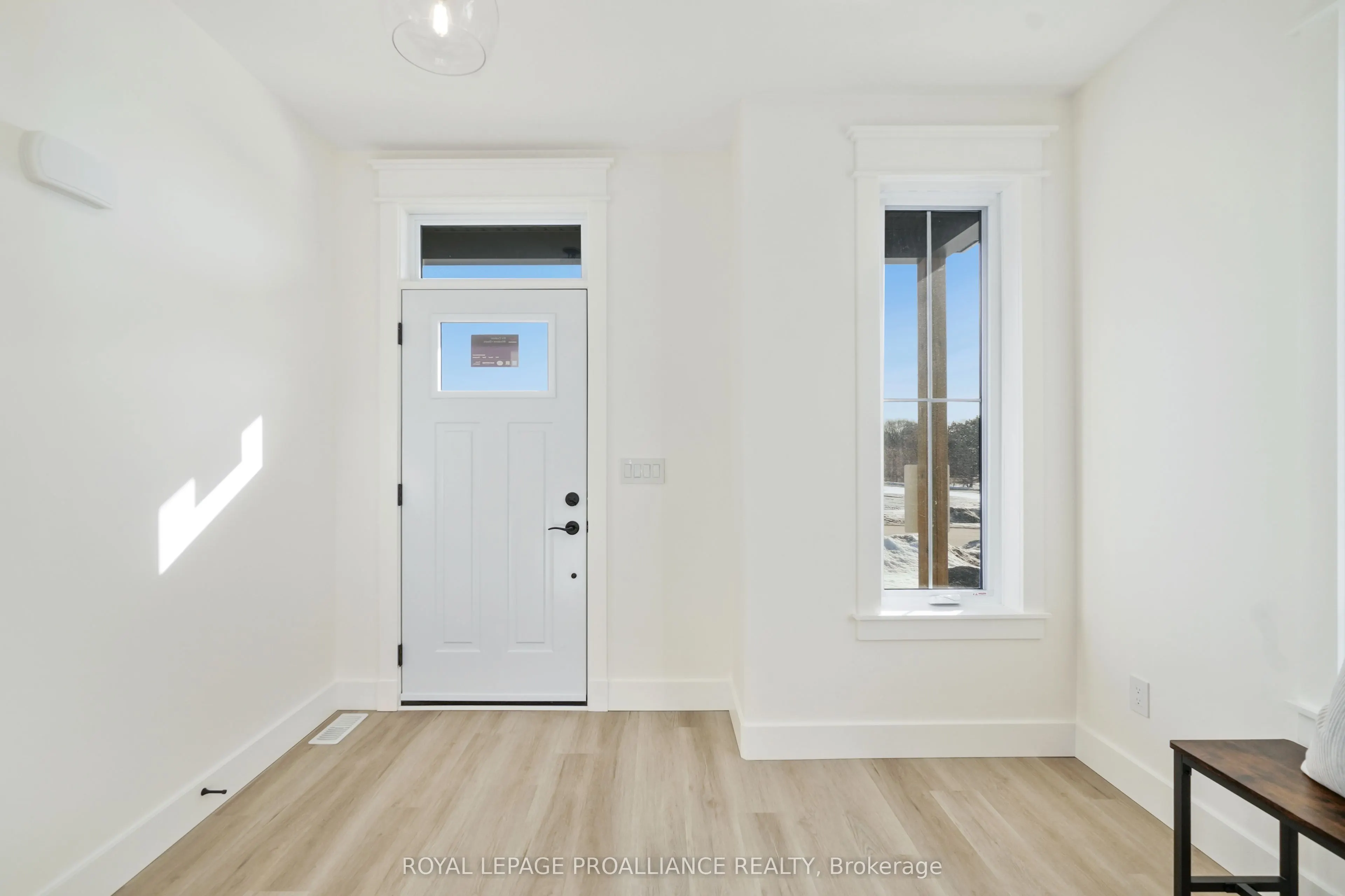 1 Hollingsworth Street