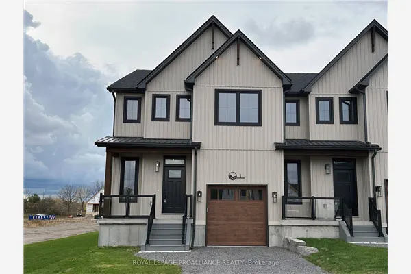 1 Hollingsworth Street