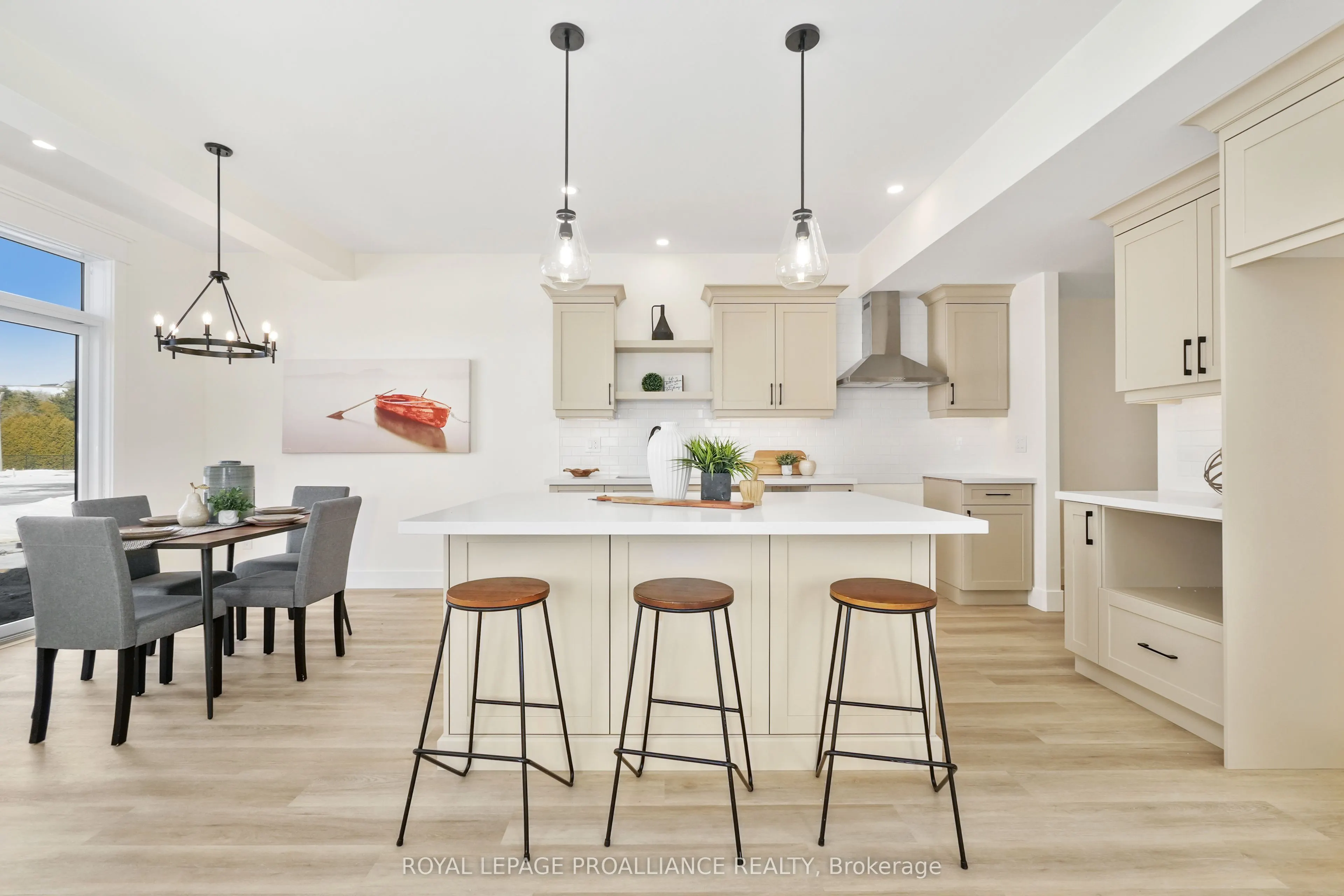 1 Hollingsworth Street