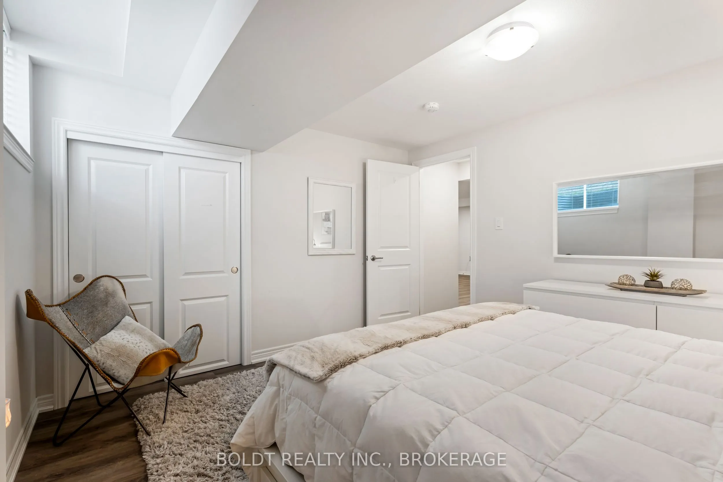 80 Summersides Boulevard