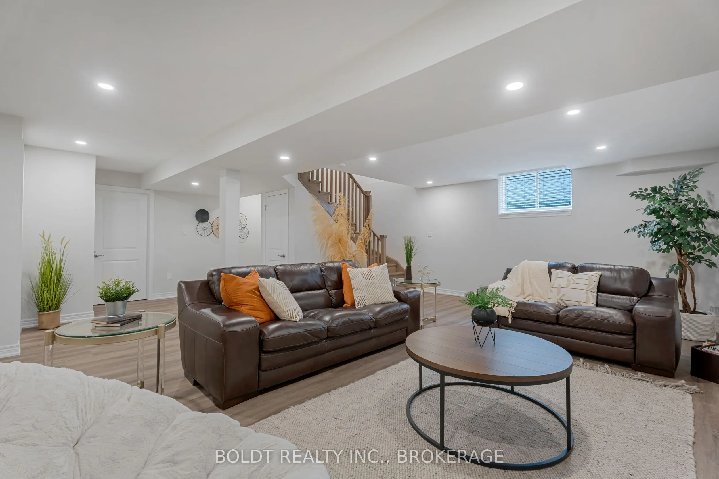 80 Summersides Boulevard