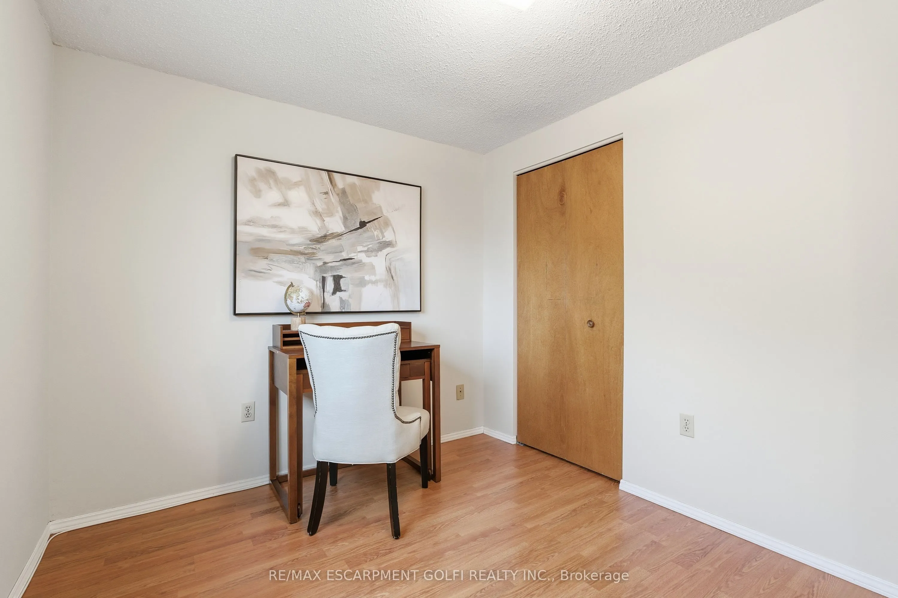 28 Bacall Crescent