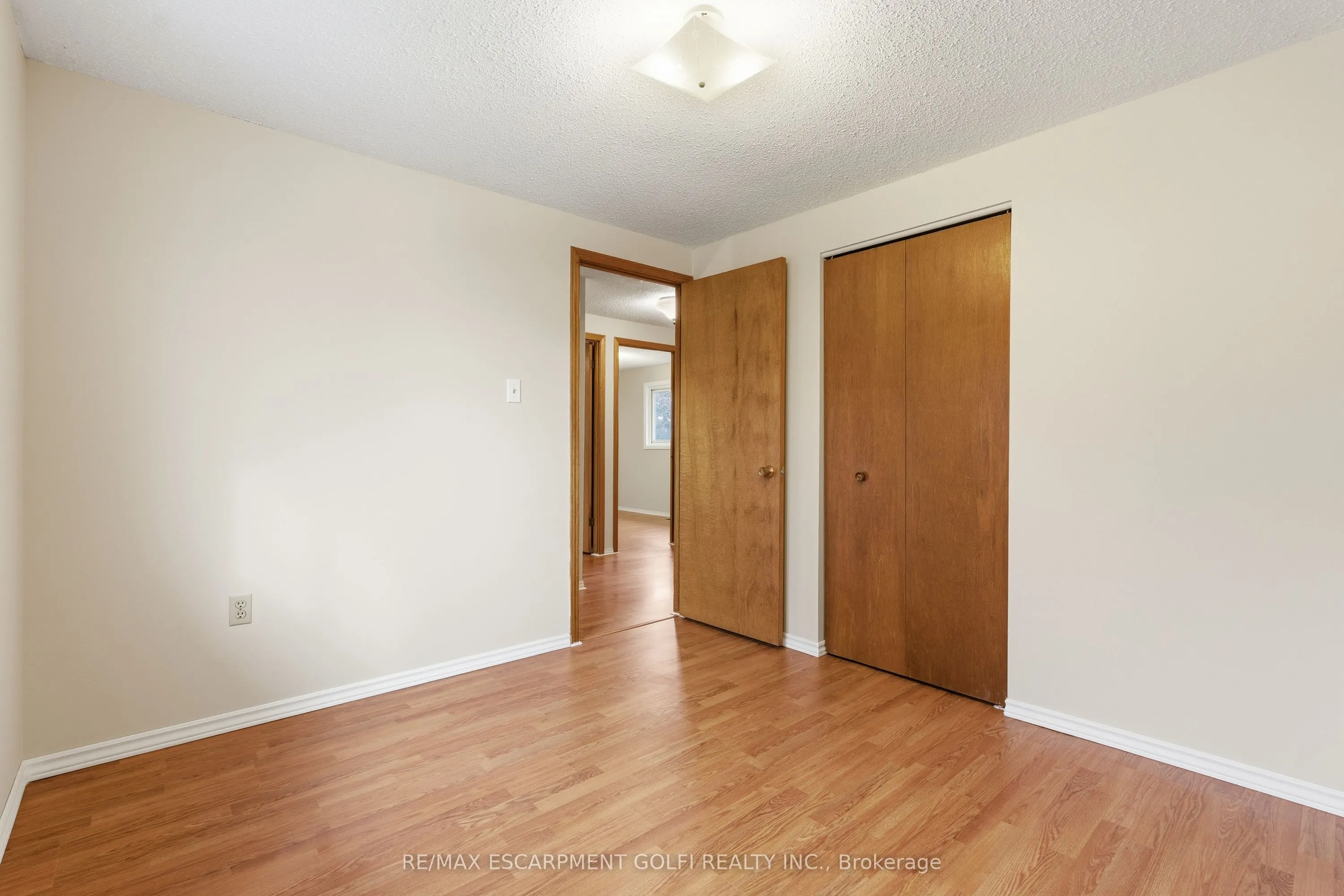 28 Bacall Crescent