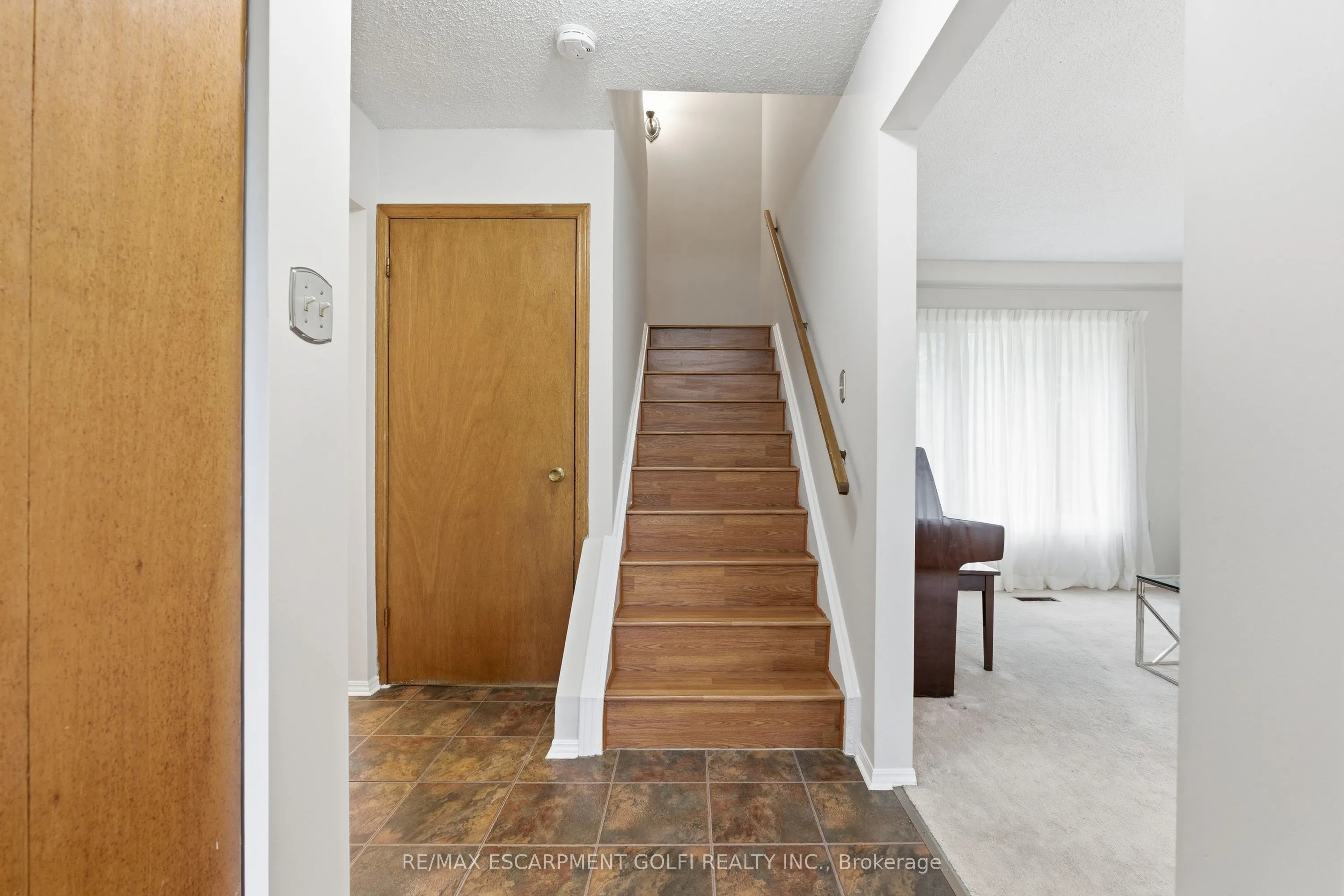 28 Bacall Crescent