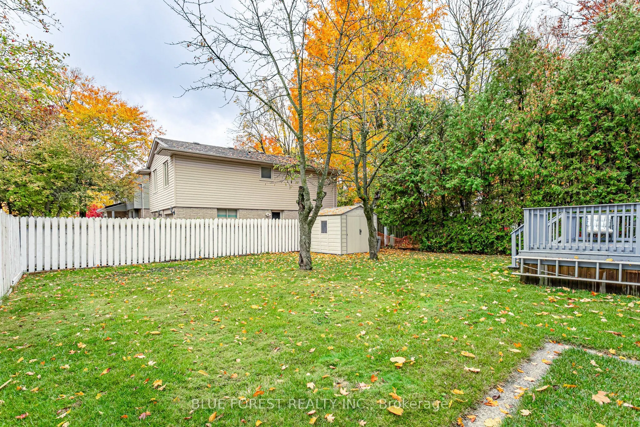 836 Westbury Crescent