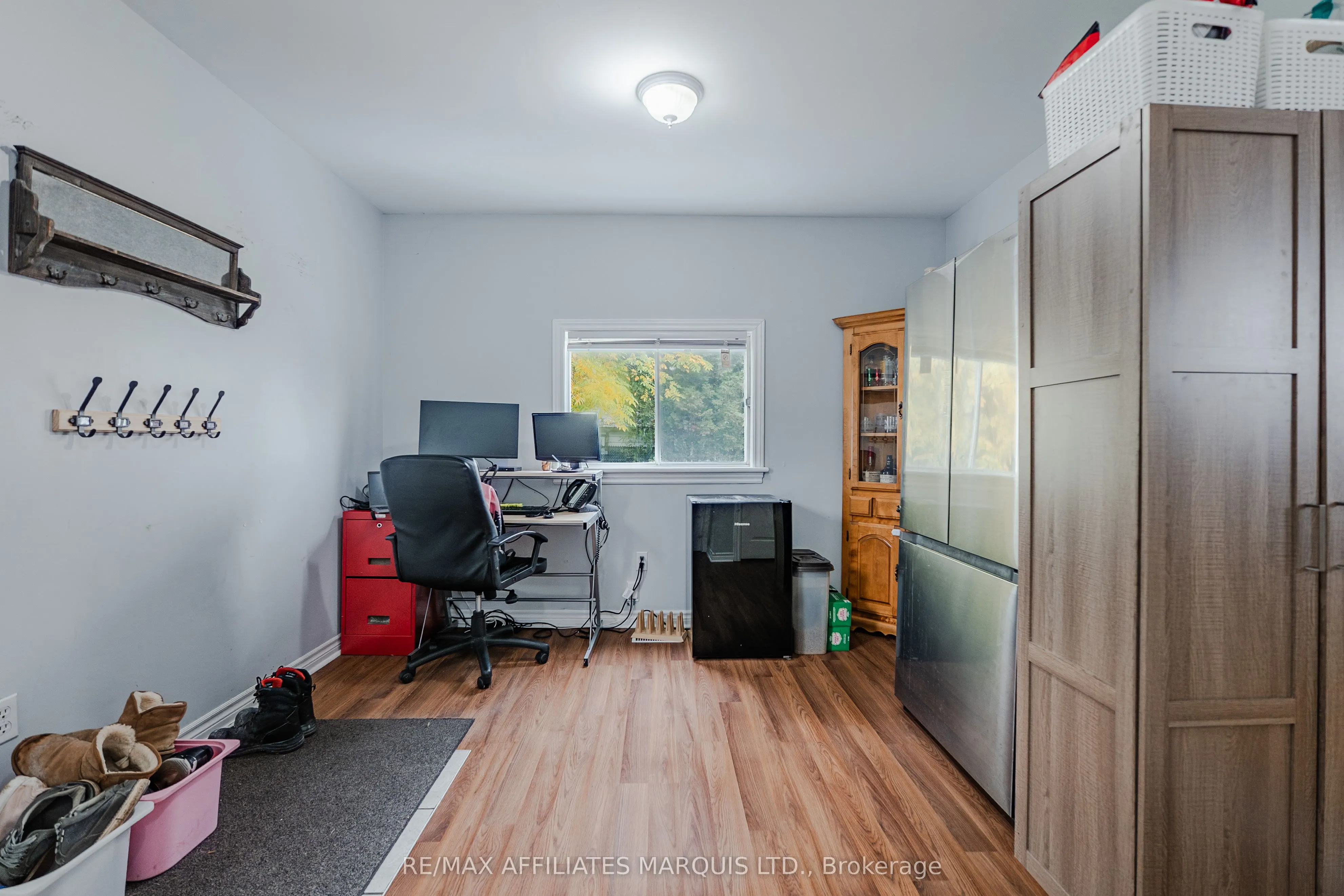 18 Mechanic Street W