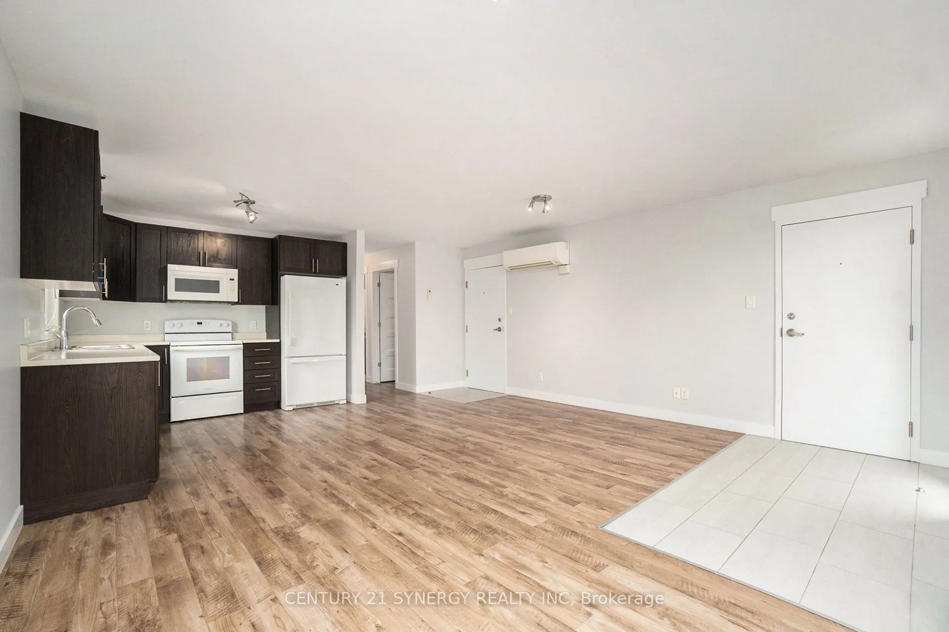 100 Laurier Street, #2