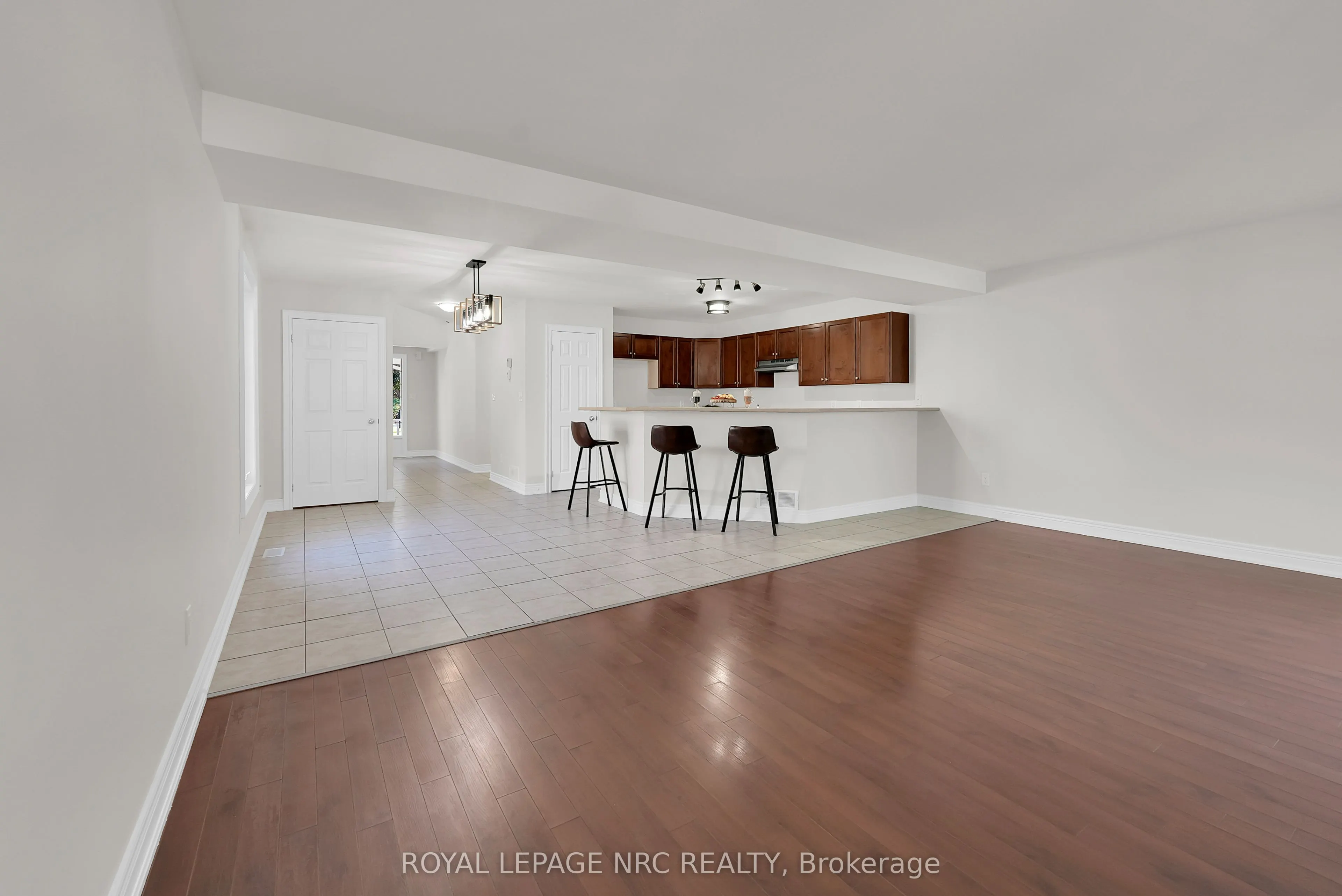 58 Queens Circle