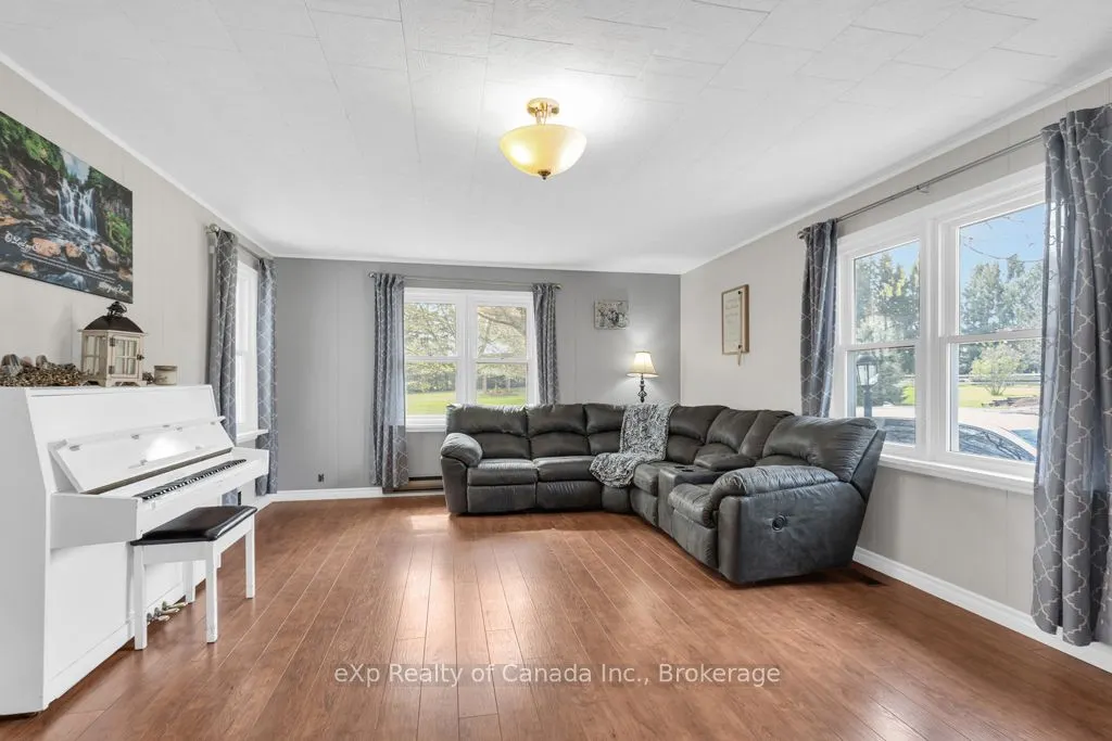 185 Windham 3 Road