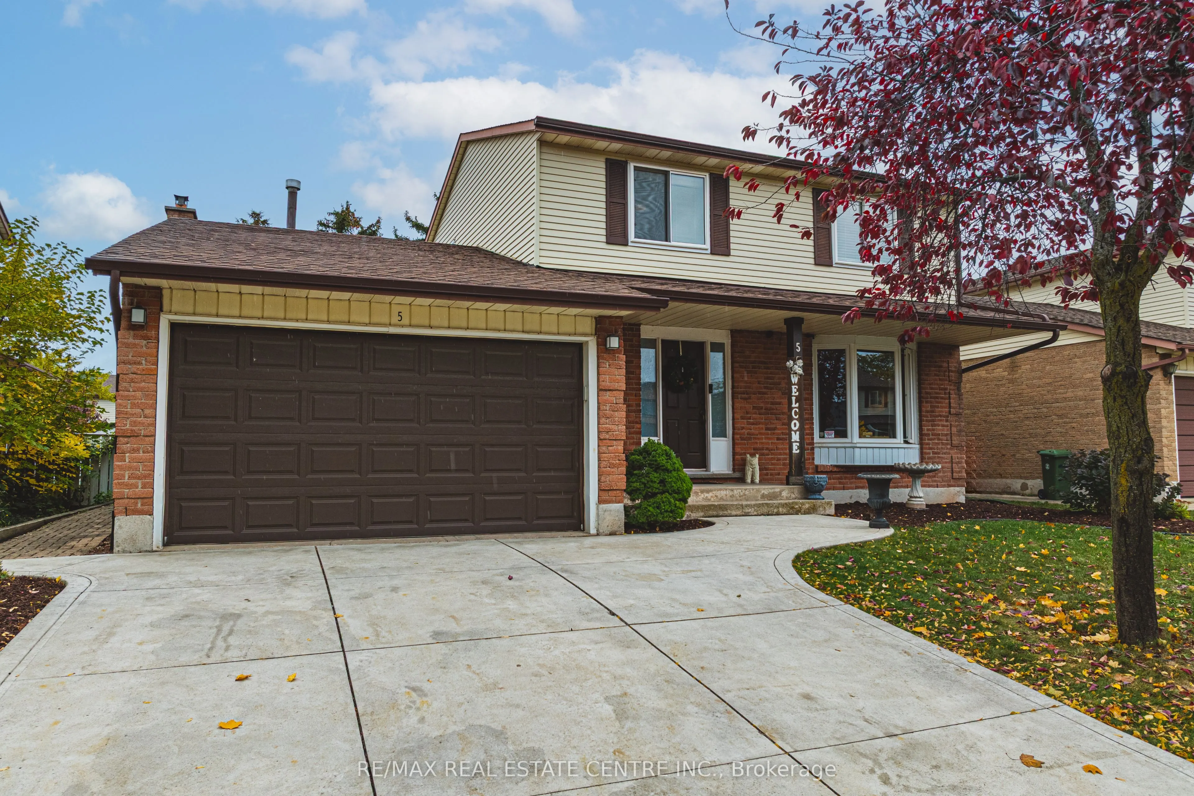 5 Bing Crescent