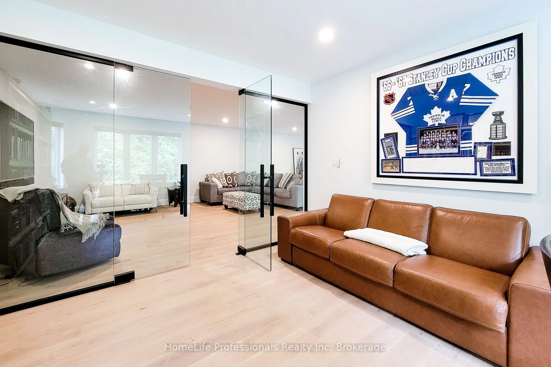 11 Black Willow Court