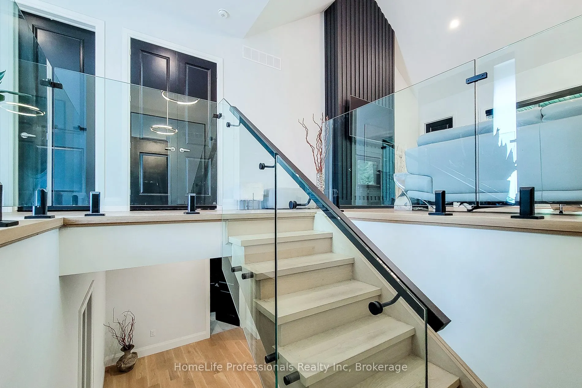 11 Black Willow Court