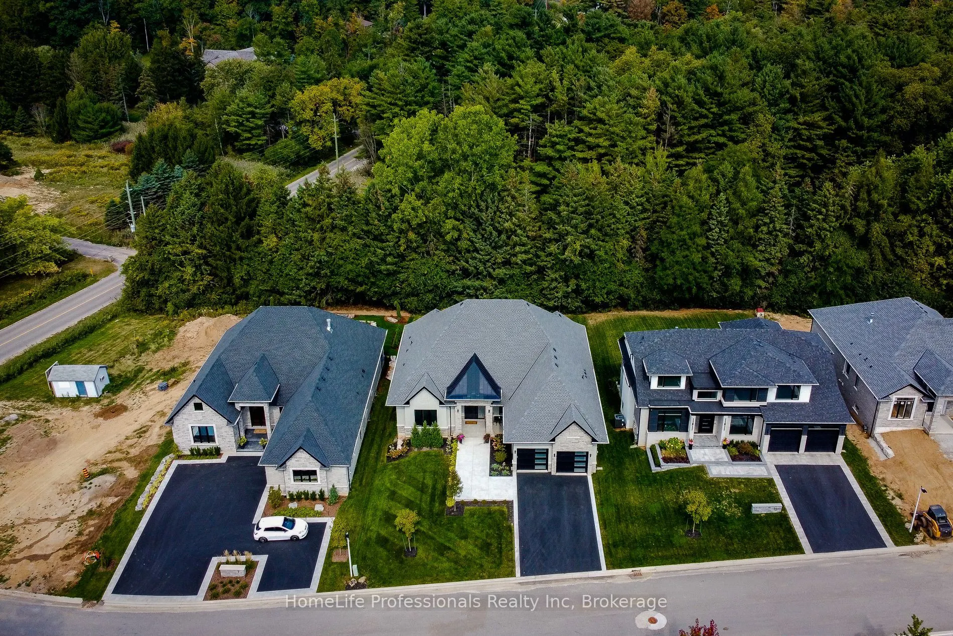 11 Black Willow Court