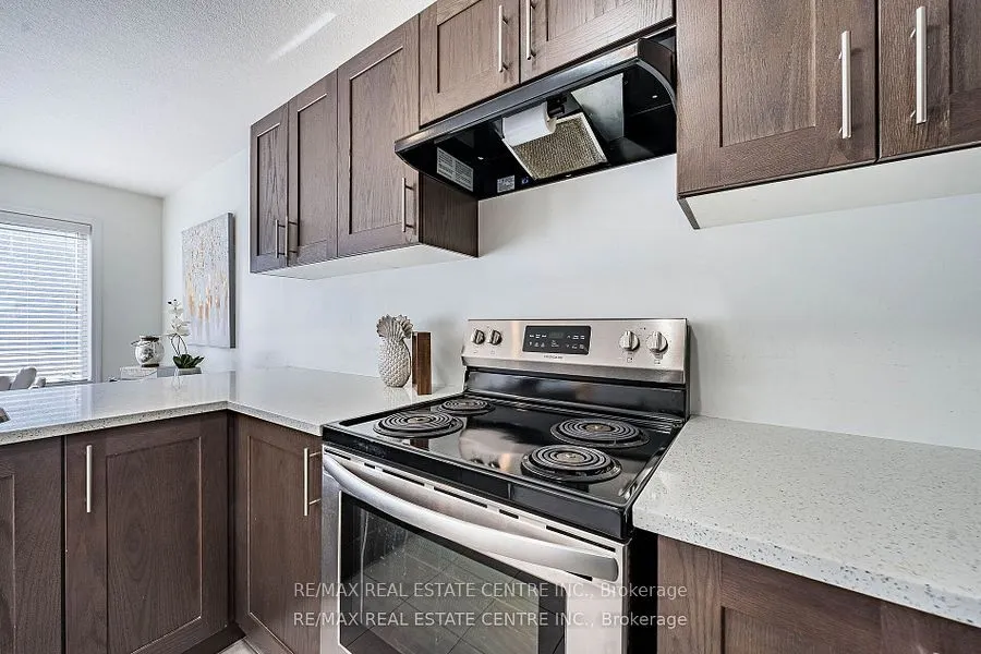 135 Hardcastle Drive, #99