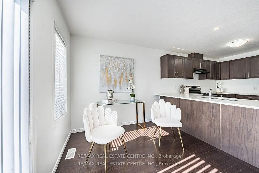 135 Hardcastle Drive, #99