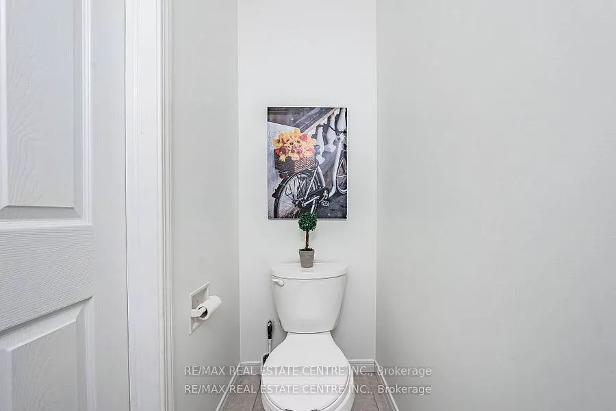 135 Hardcastle Drive, #99