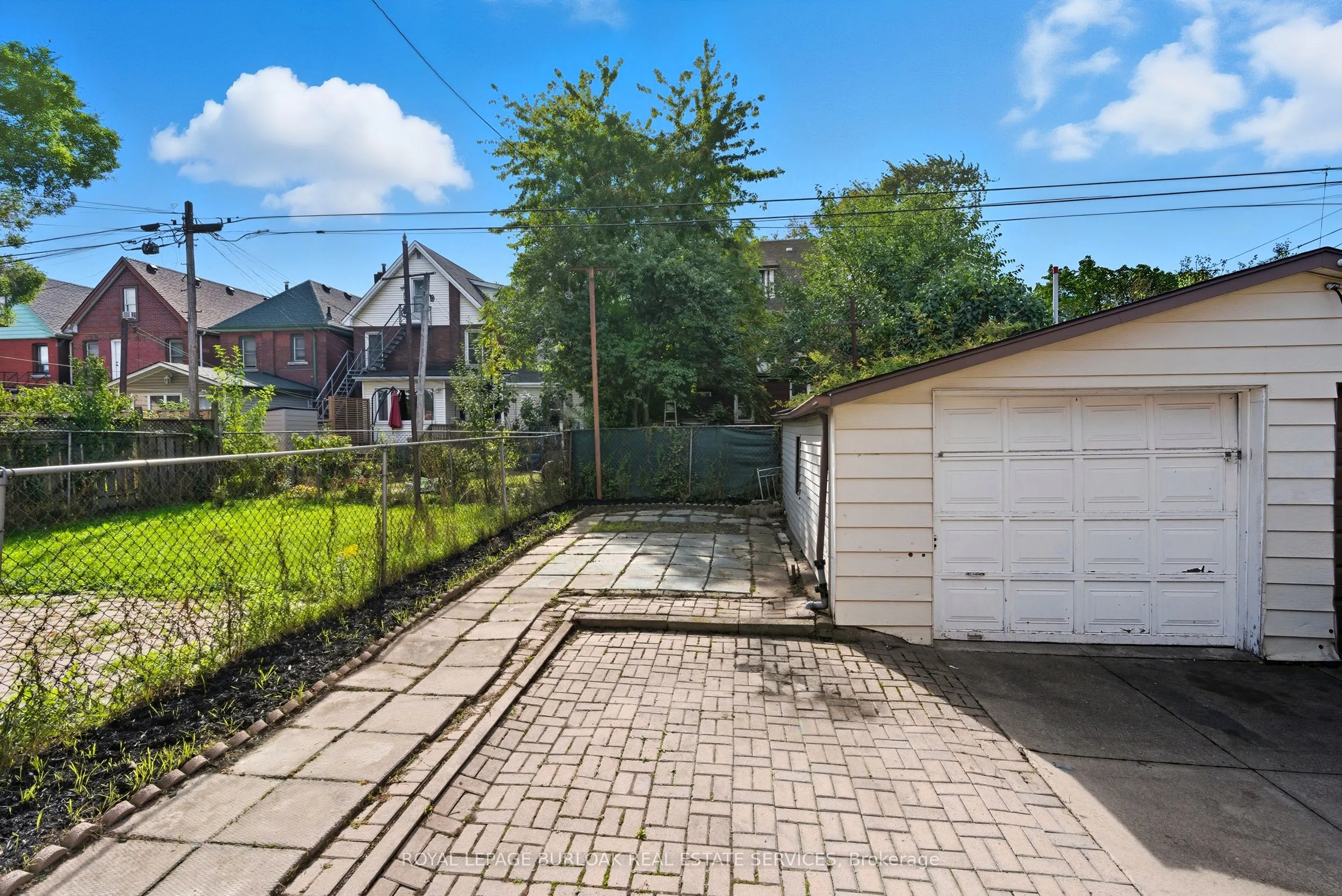 70 Rosemont Avenue