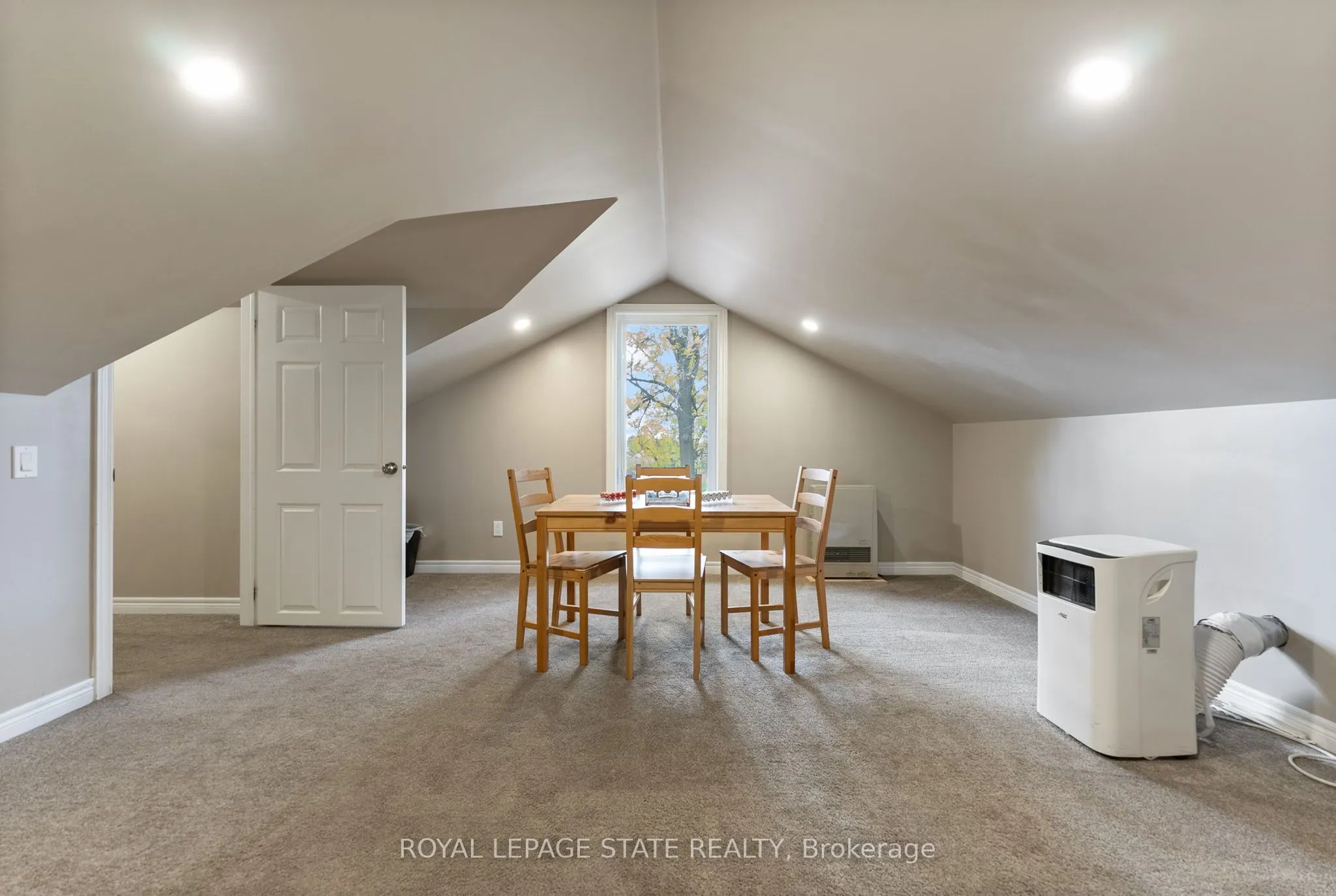 2329 Powerline Road W